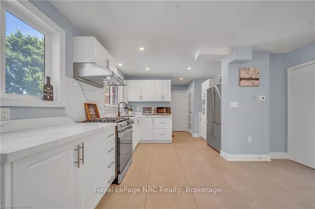 Additional property image - 89 Ambleside Dr