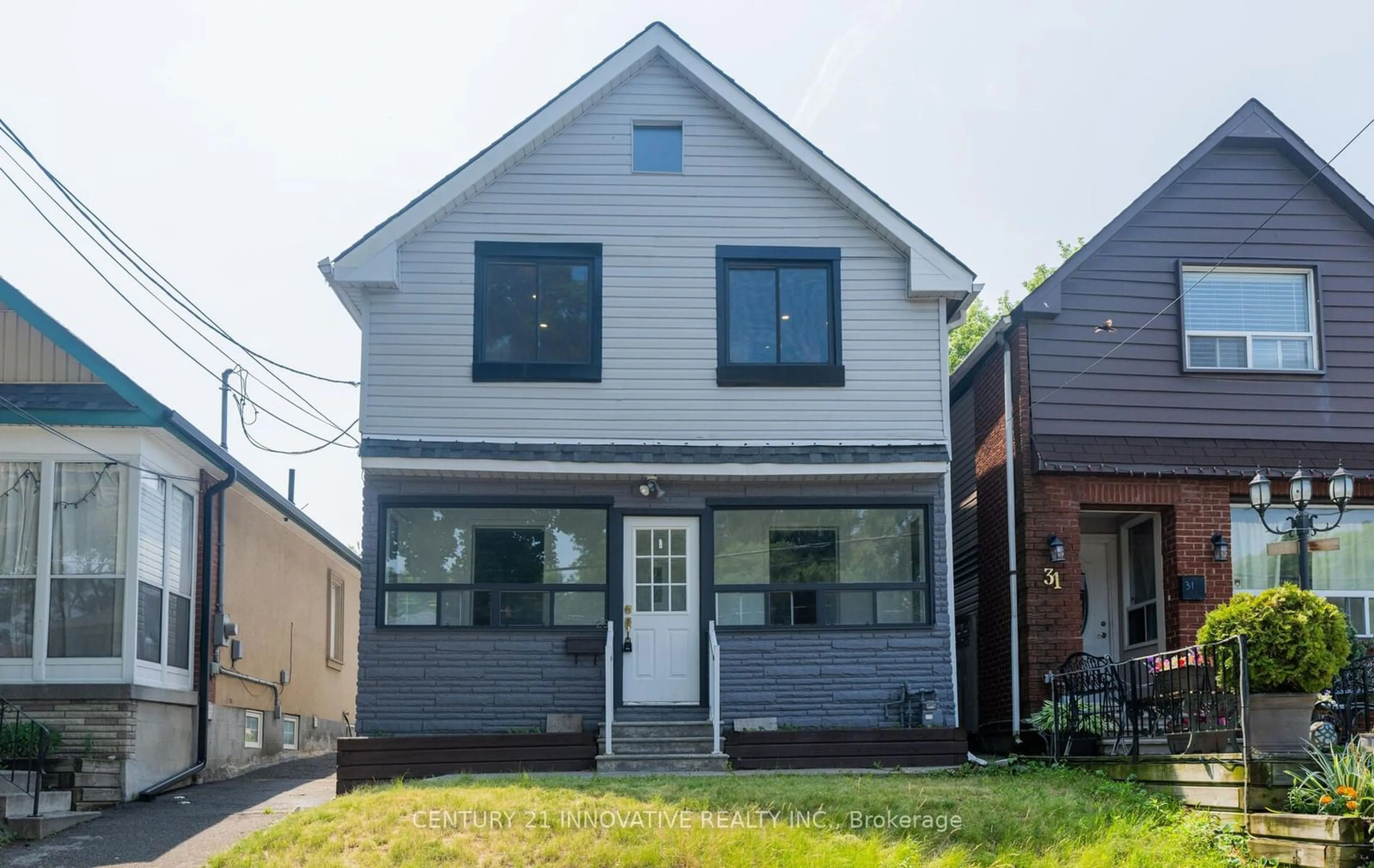 Frontside or backside of a home for 29 Hillary Ave, Toronto Ontario M6N 2B9