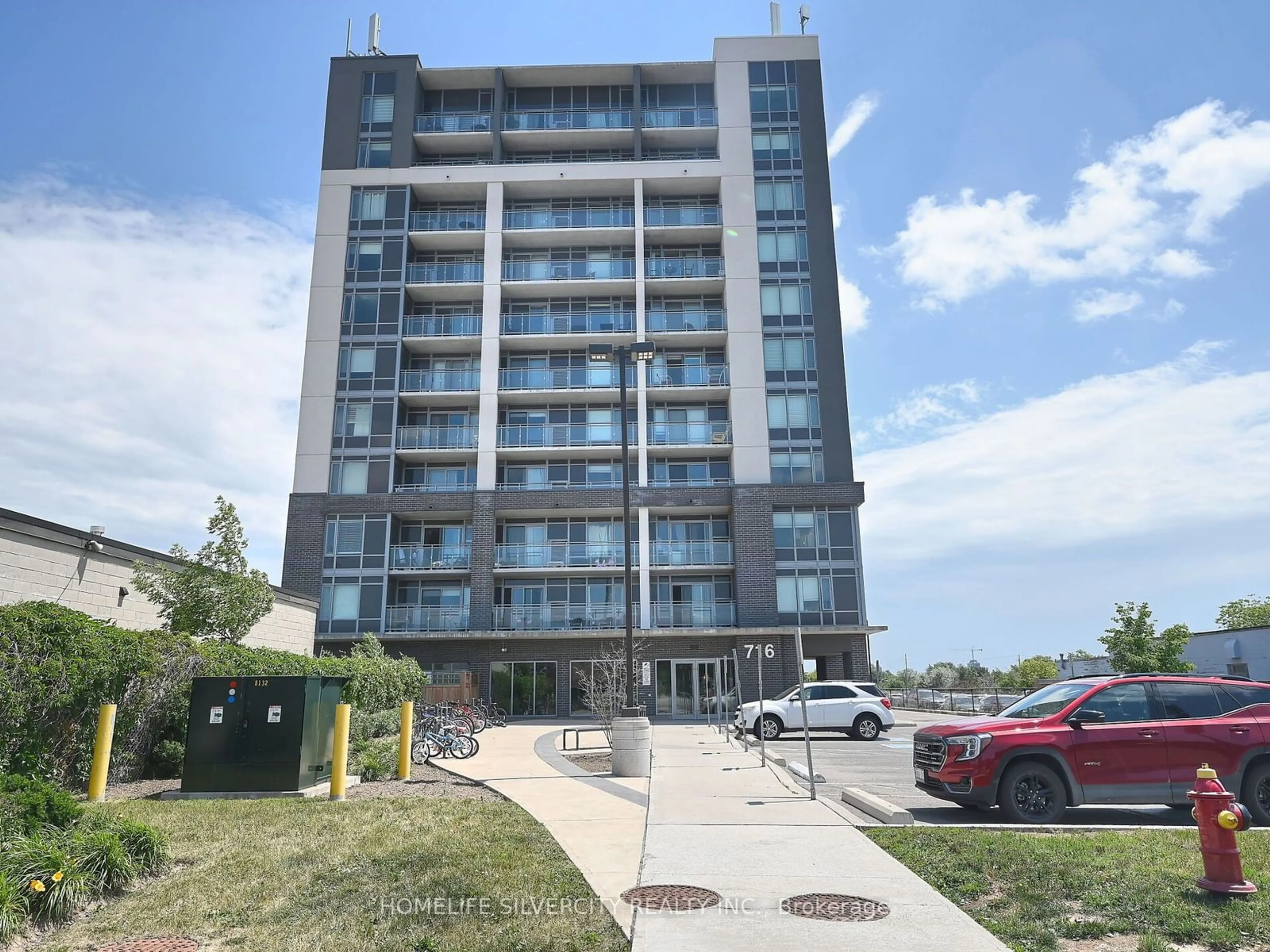 A pic from exterior of the house or condo for 716 Main St #1105, Milton Ontario L9T 0K9