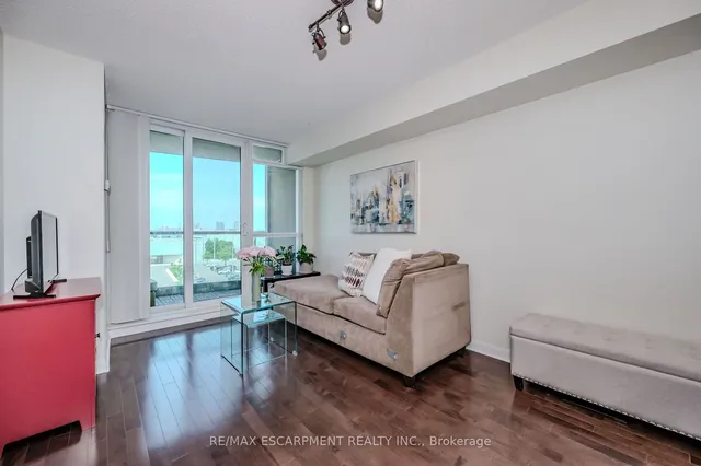 Additional property image - 235 Sherway Gardens Rd Unit 709