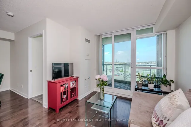 Additional property image - 235 Sherway Gardens Rd Unit 709
