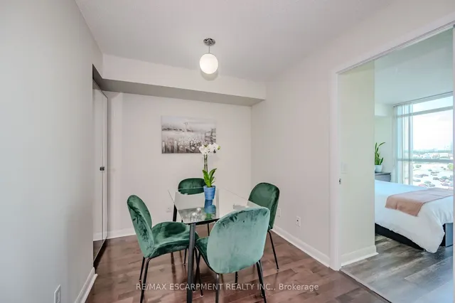 Additional property image - 235 Sherway Gardens Rd Unit 709