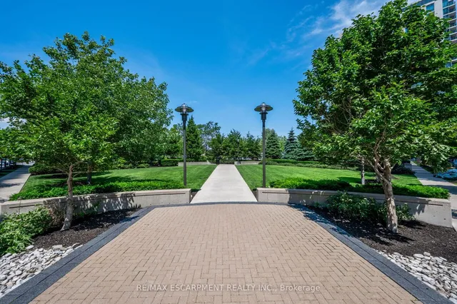 Additional property image - 235 Sherway Gardens Rd Unit 709