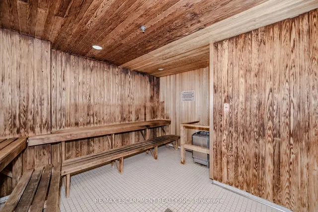 Additional property image - 235 Sherway Gardens Rd Unit 709