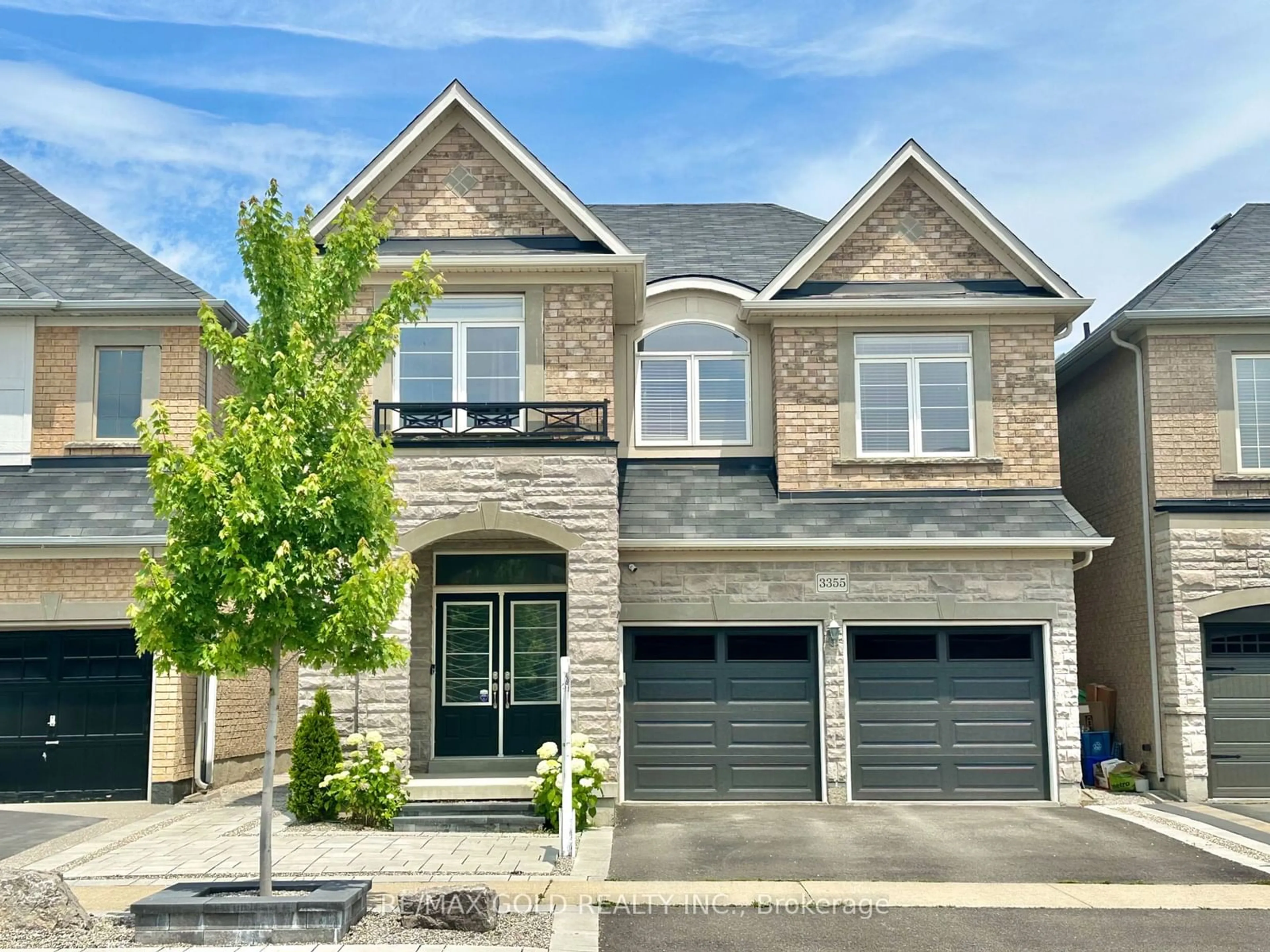 Home with brick exterior material for 3355 Minerva Way, Burlington Ontario L7M 0L4