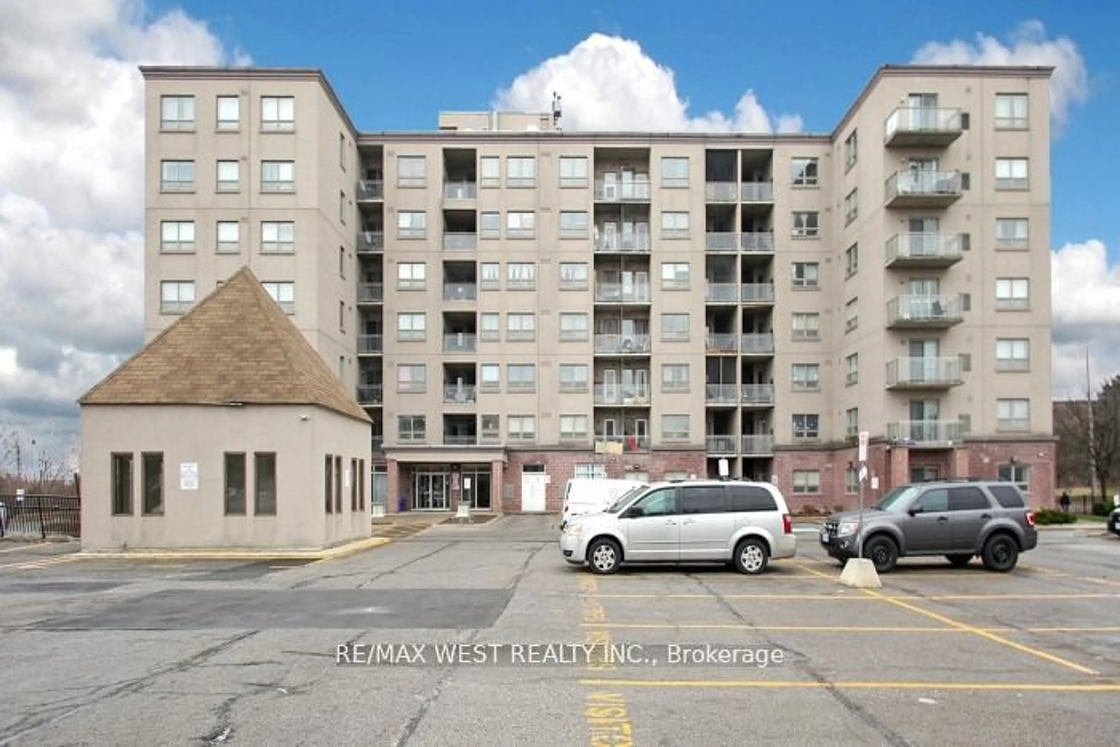 A pic from exterior of the house or condo for 7405 Goreway Dr #501, Mississauga Ontario L4T 0A3