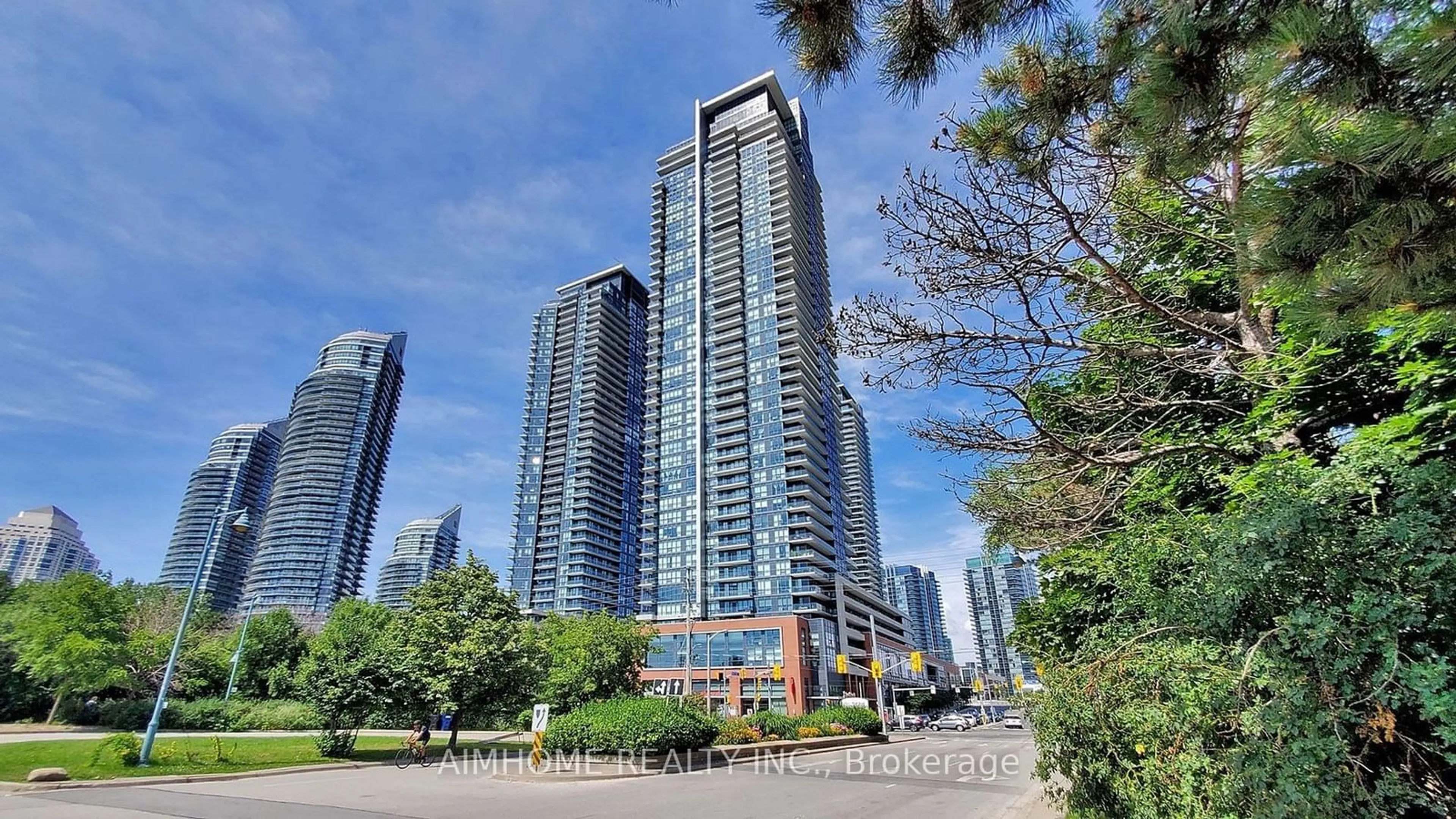 A pic from exterior of the house or condo for 2200 Lake Shore Blvd #3704, Toronto Ontario M8V 1A4