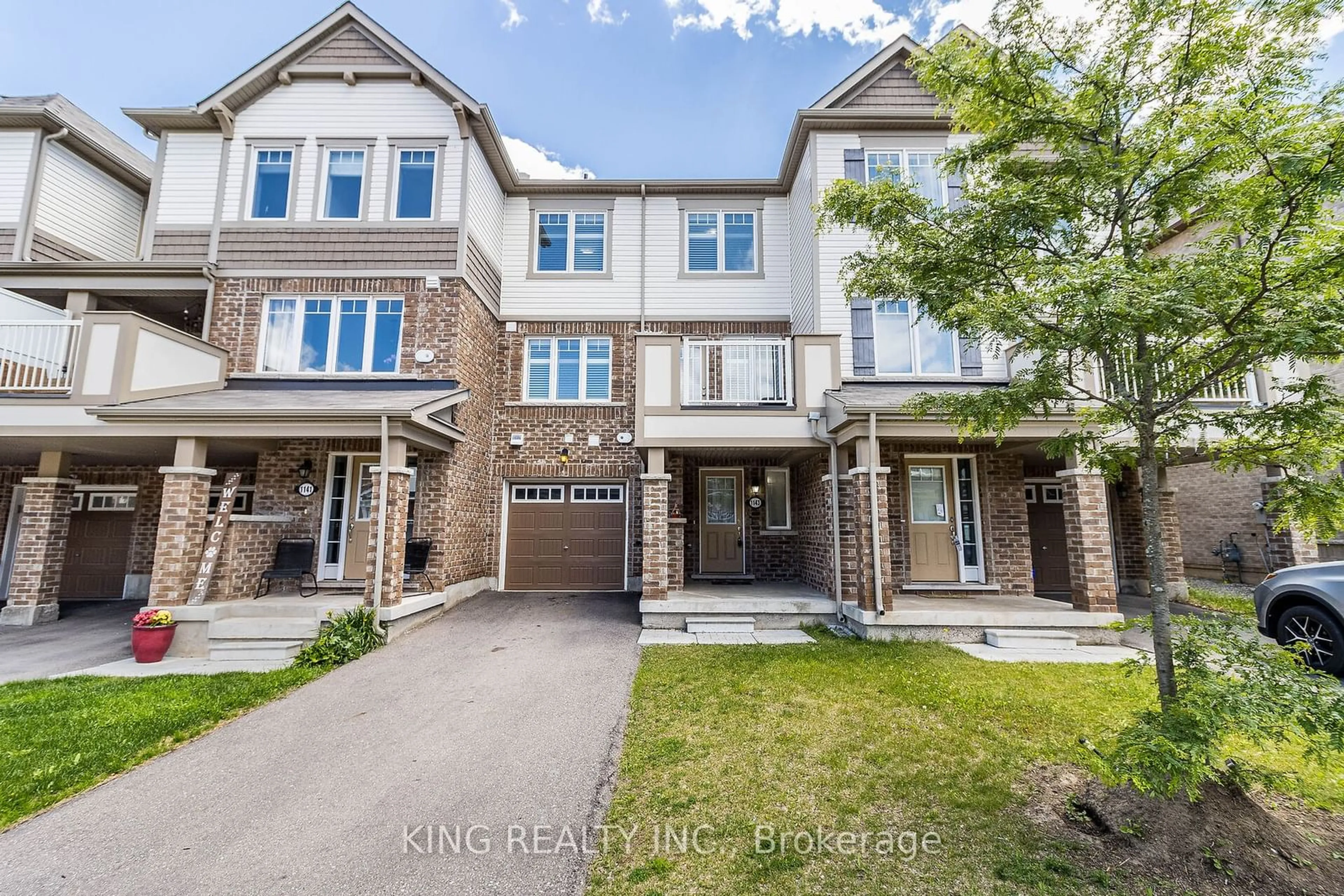 A pic from exterior of the house or condo for 1143 Duignan Cres, Milton Ontario L9E 1C3