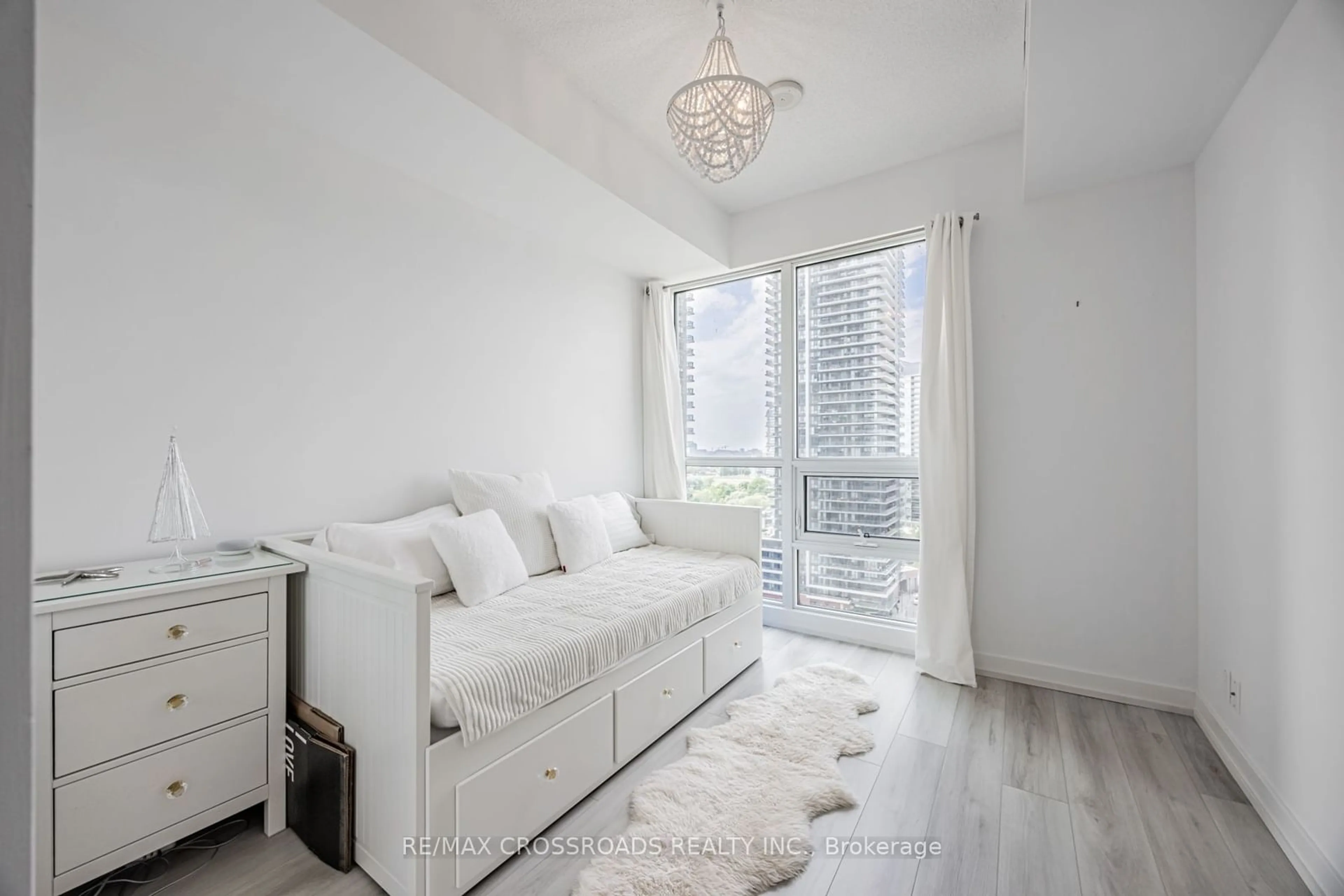 Living room for 2200 Lake Shore Blvd #1907, Toronto Ontario M8V 1A4