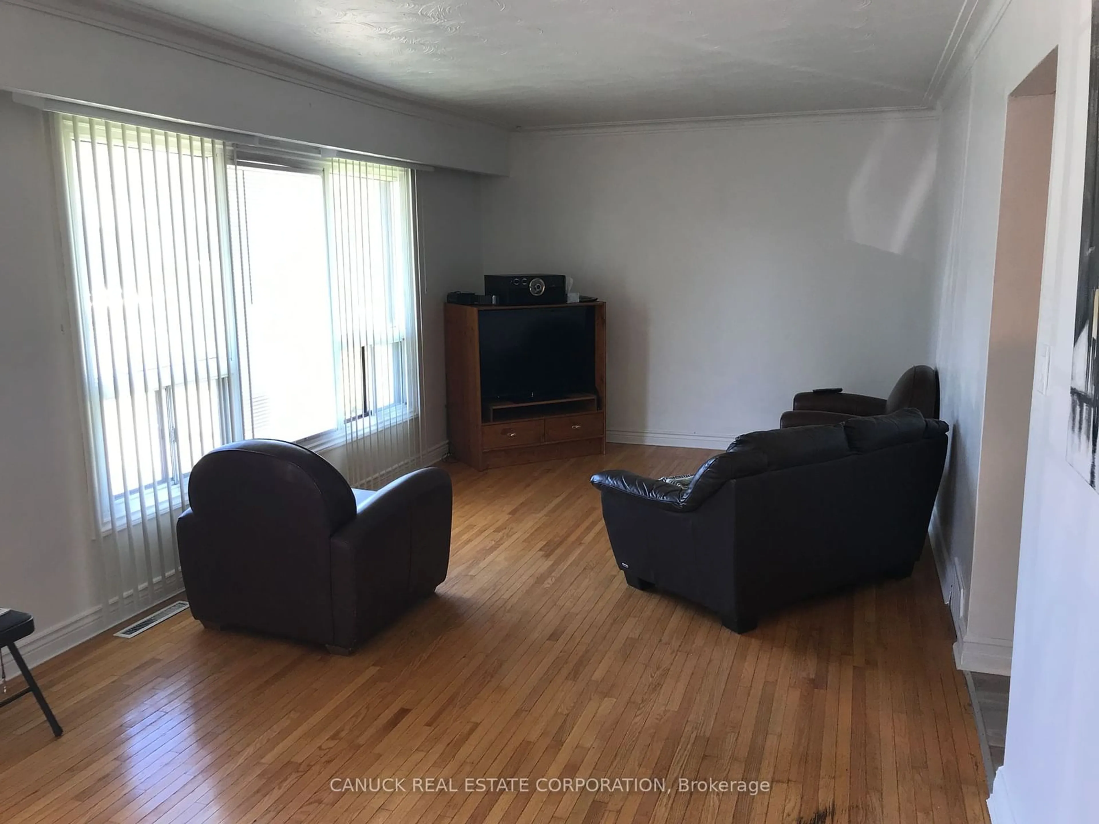Living room for 24 Dee Ave, Toronto Ontario M9N 1S9