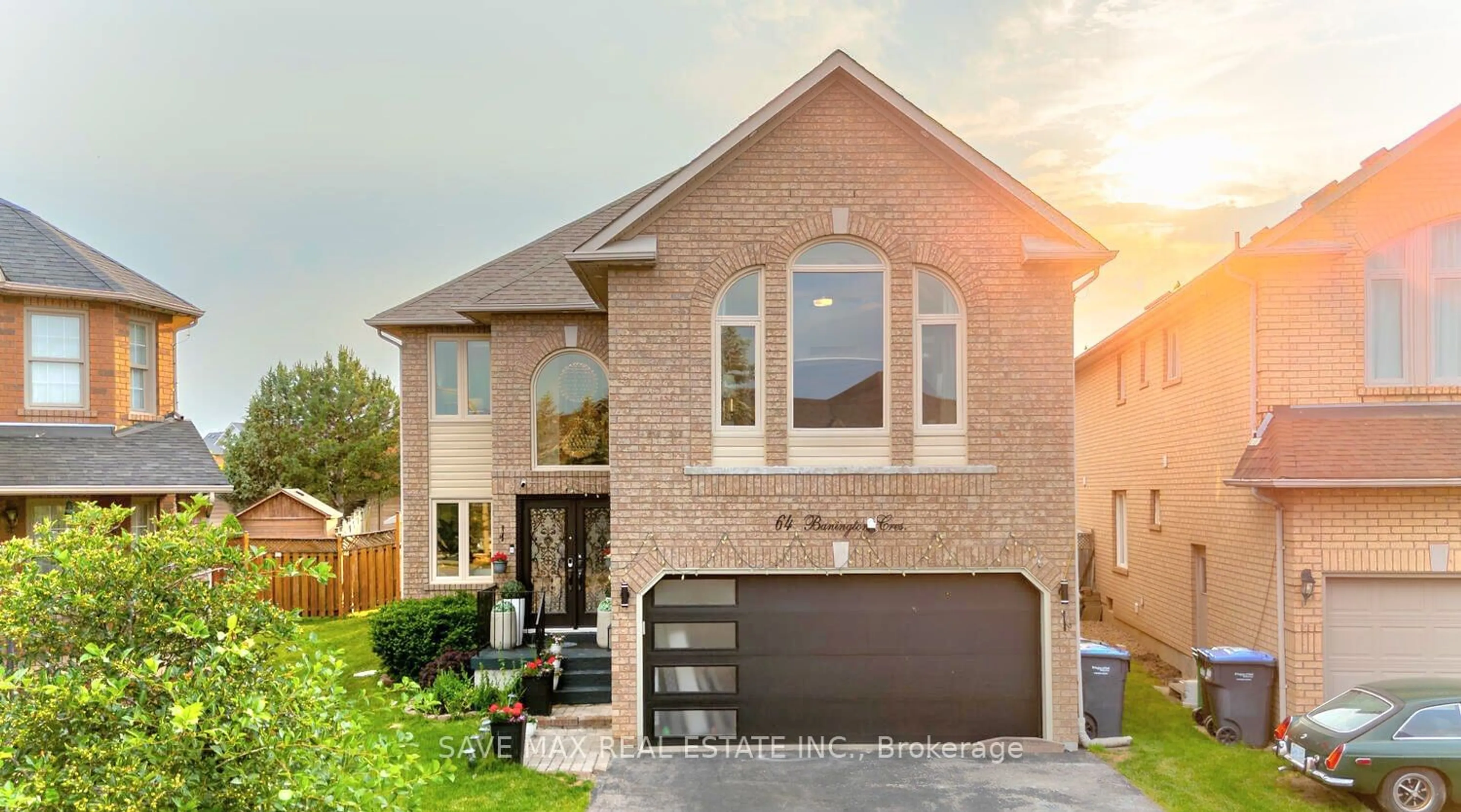 Home with brick exterior material for 64 Banington Cres Cres, Brampton Ontario L7A 1G3