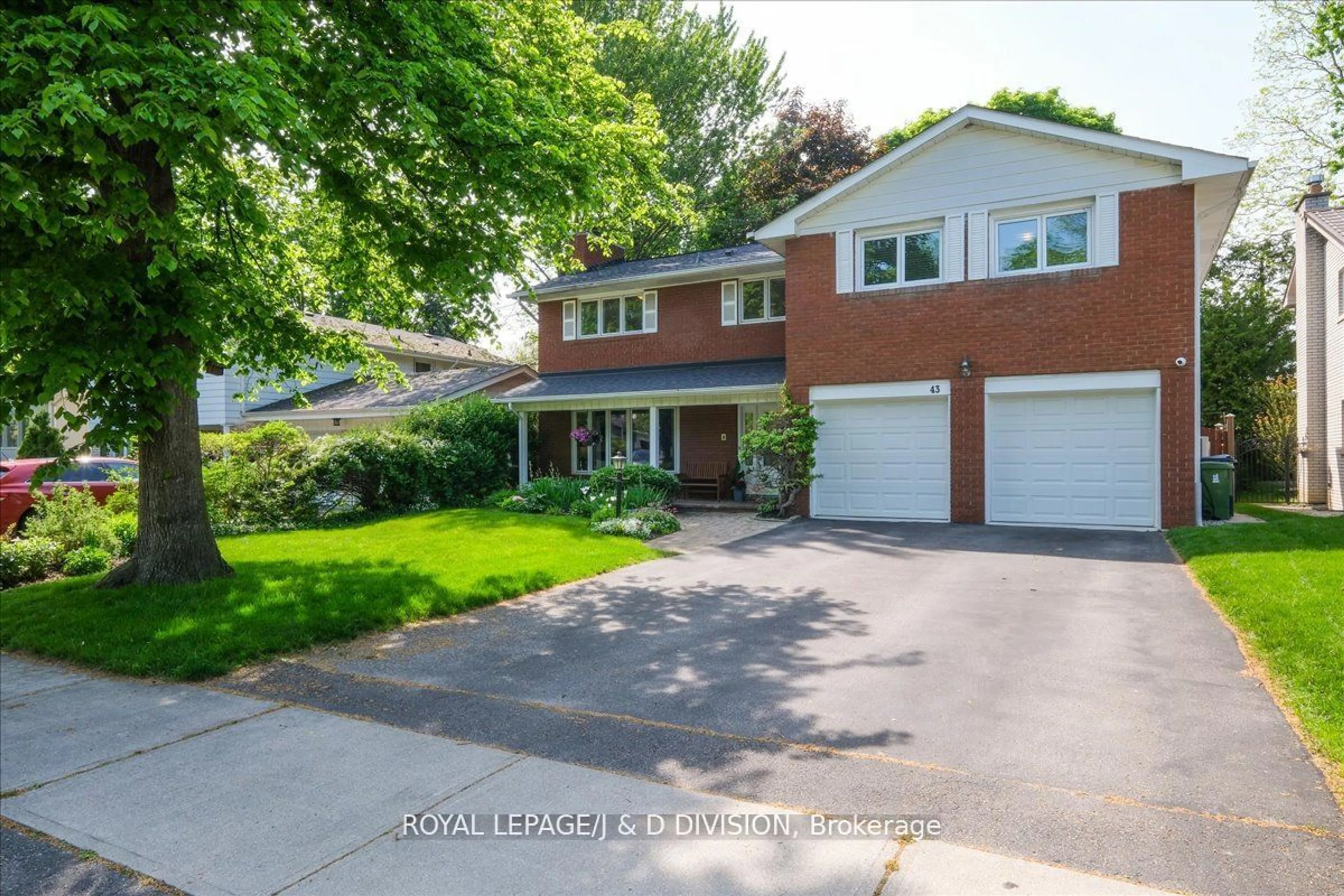 Frontside or backside of a home for 43 Clearside Pl, Toronto Ontario M9C 2G7