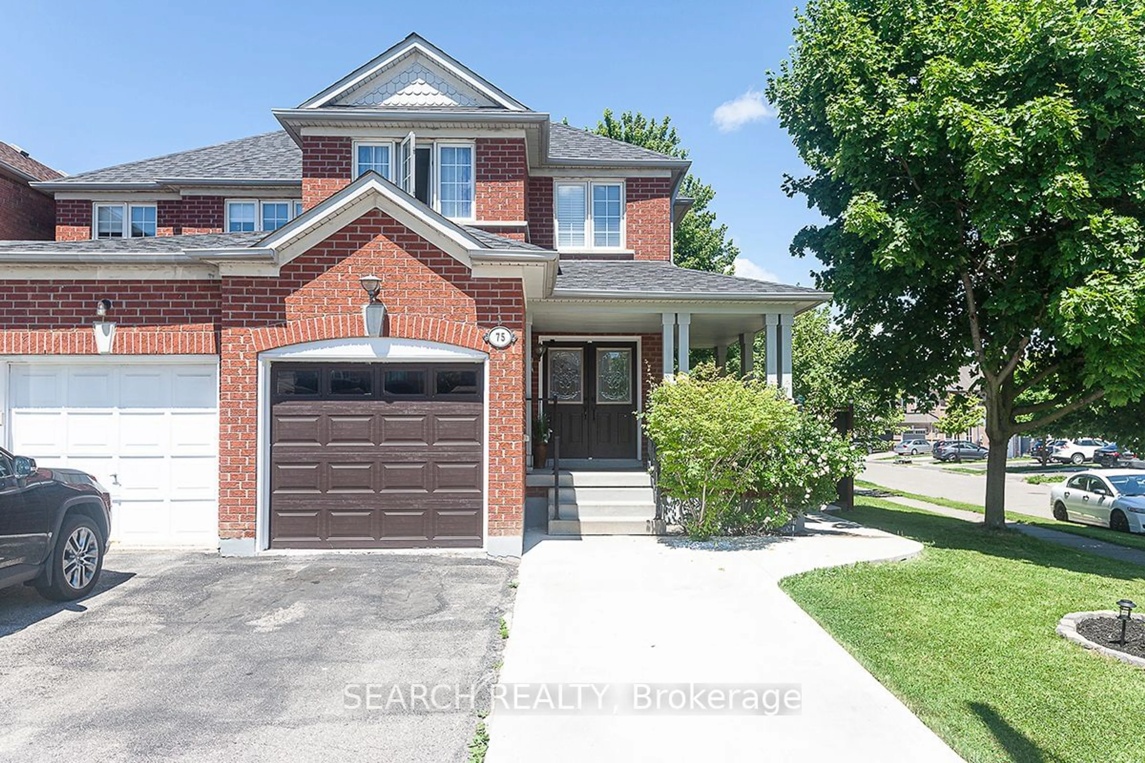 Frontside or backside of a home for 75 Olympia Cres, Brampton Ontario L6X 4W3