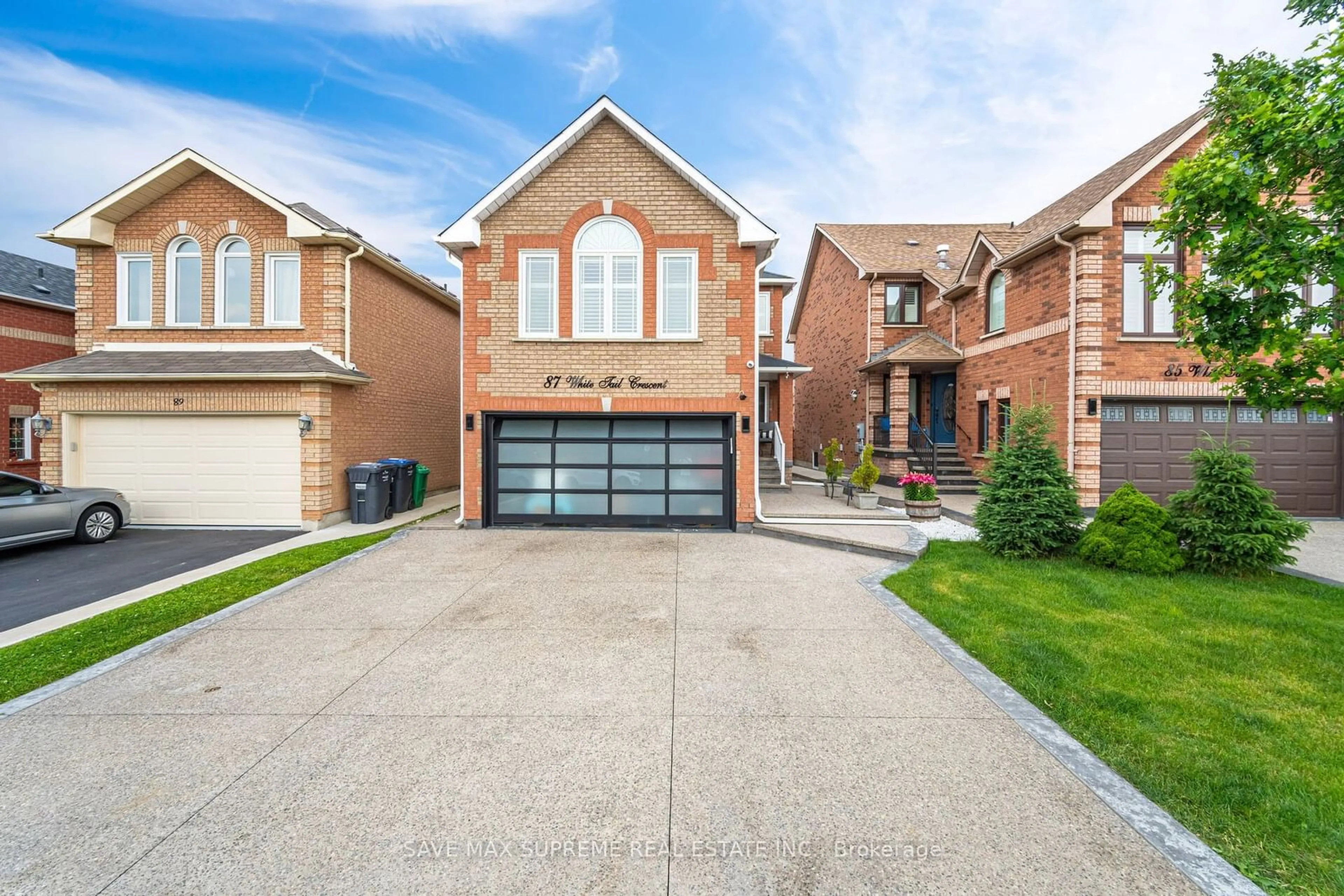 Home with brick exterior material for 87 White Tail Cres, Brampton Ontario L6Y 5C1