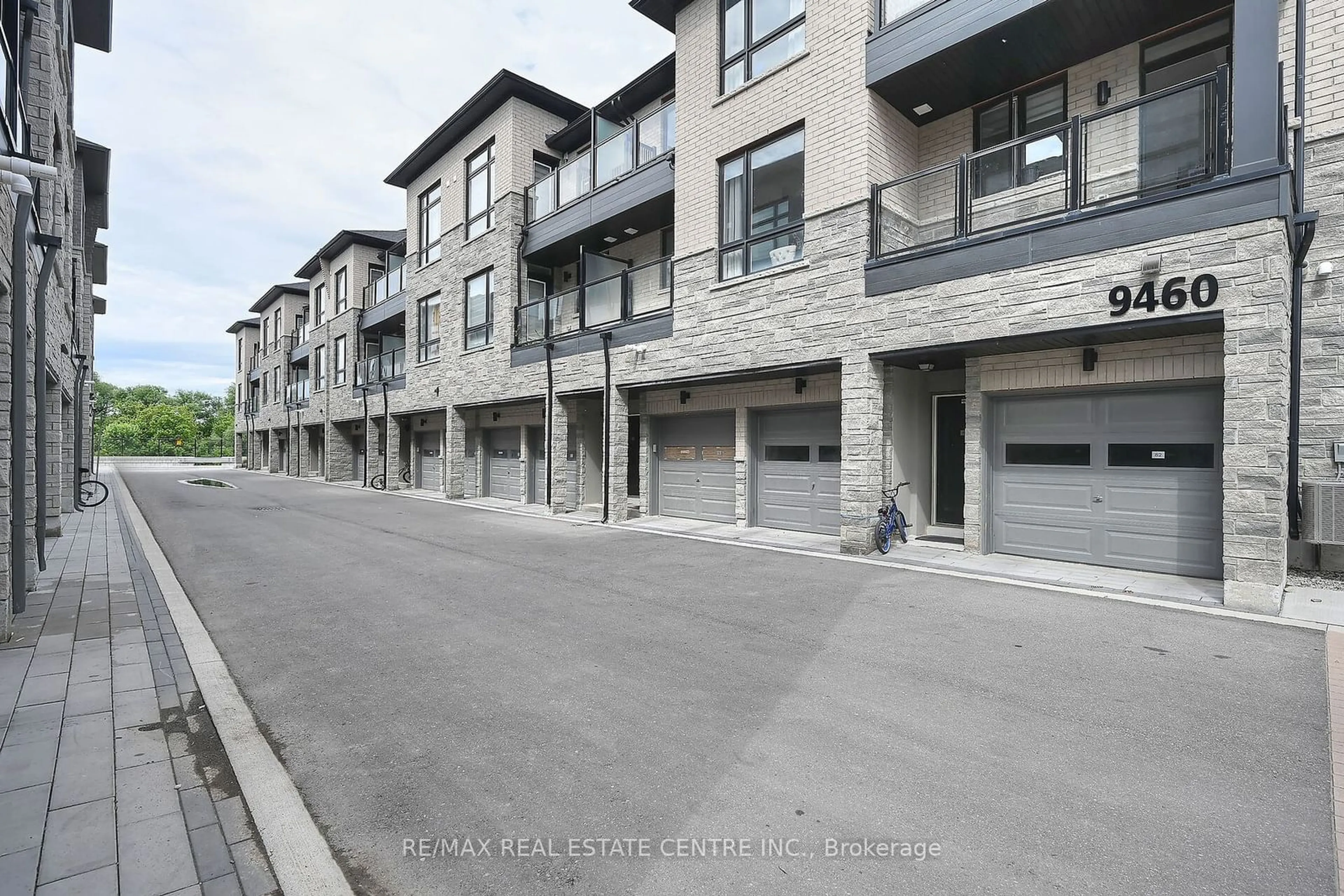 A pic from exterior of the house or condo for 9460 The Gore Rd #84, Brampton Ontario L6P 4P9