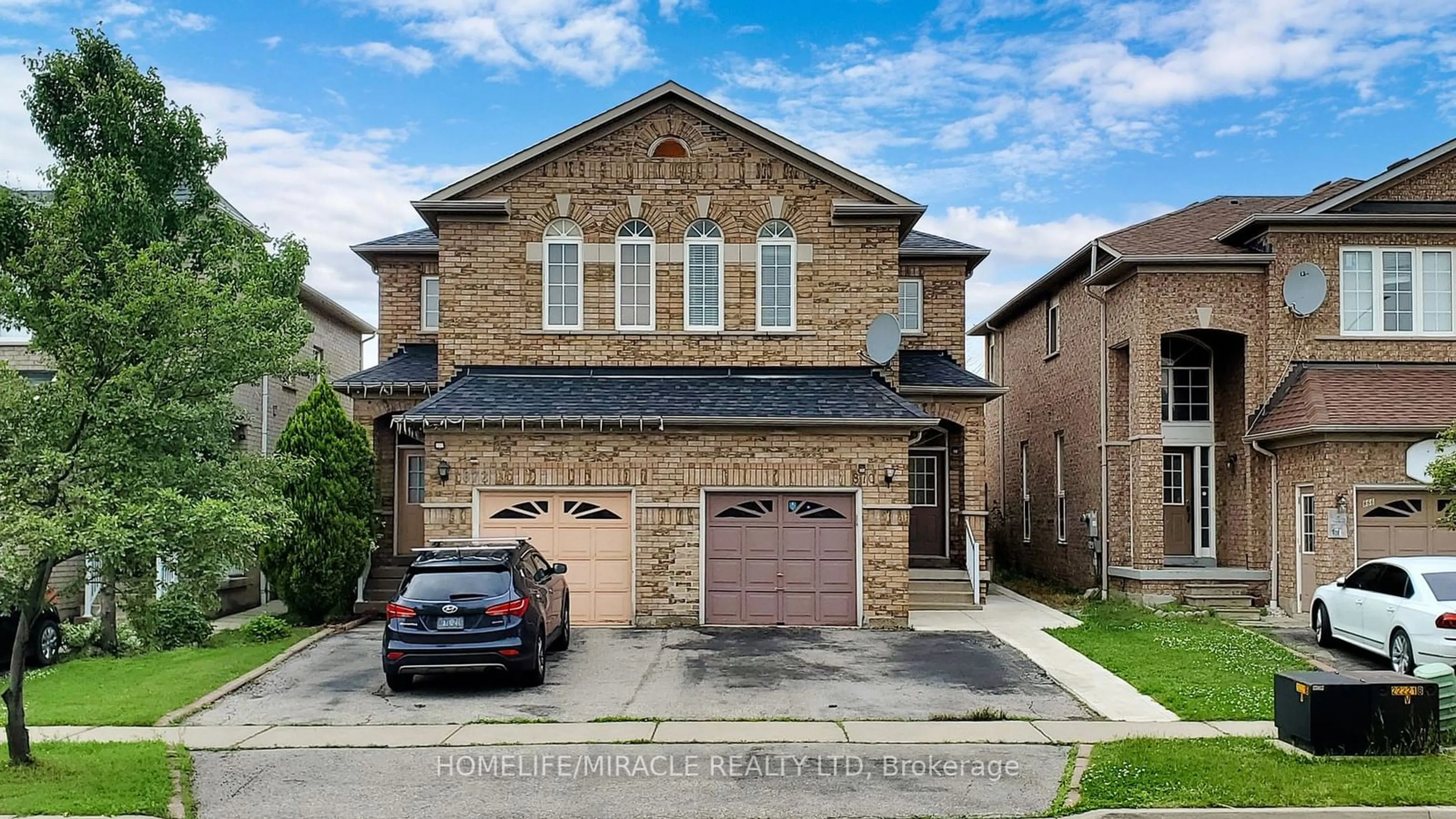 Frontside or backside of a home for 870 Khan Cres, Mississauga Ontario L5V 2R4