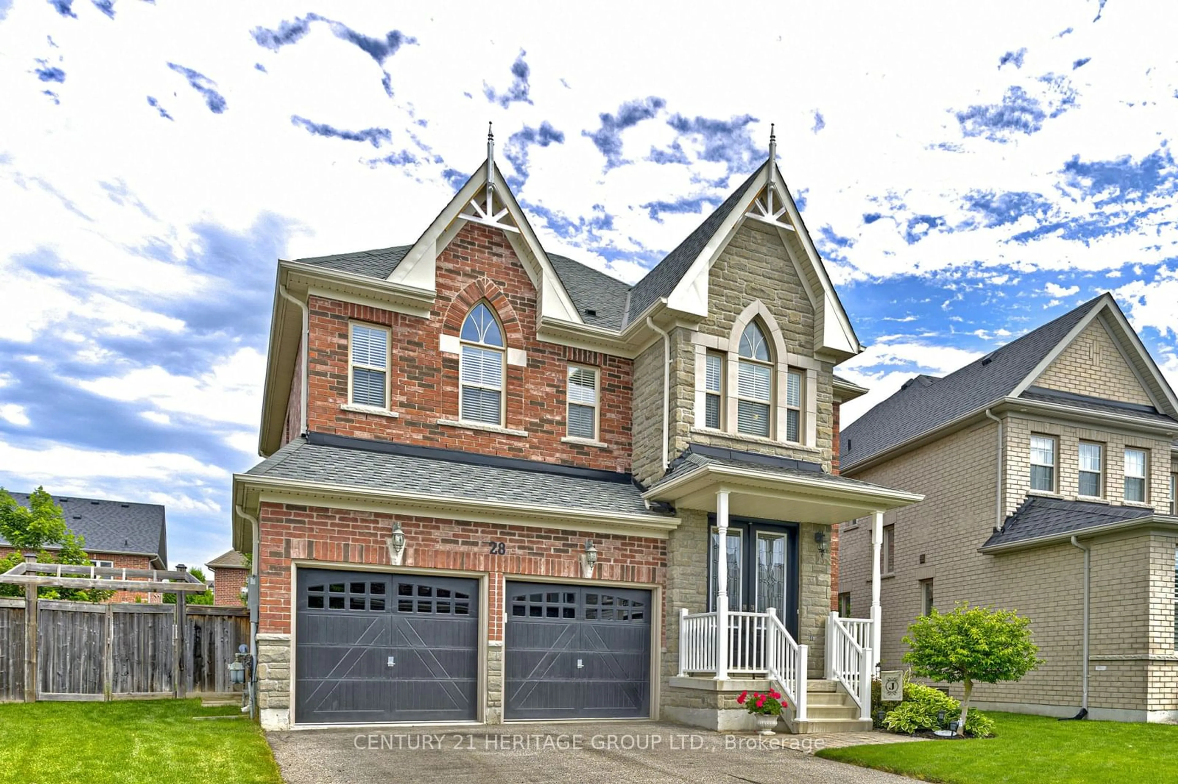 Home with brick exterior material for 28 Boyces Creek Crt, Caledon Ontario L7C 3S2
