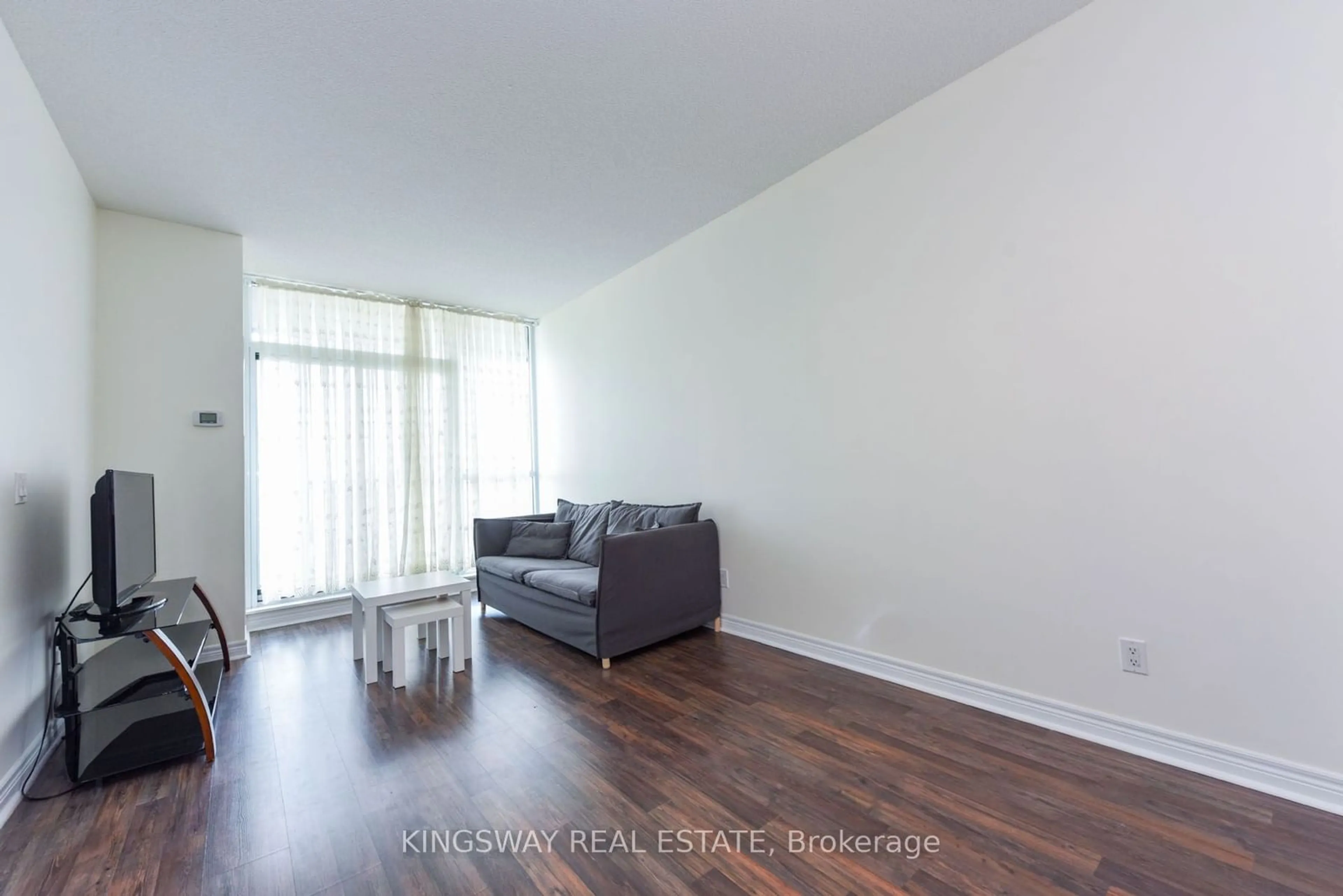 A pic of a room for 339 Rathburn Rd #1102, Mississauga Ontario L5B 0K6