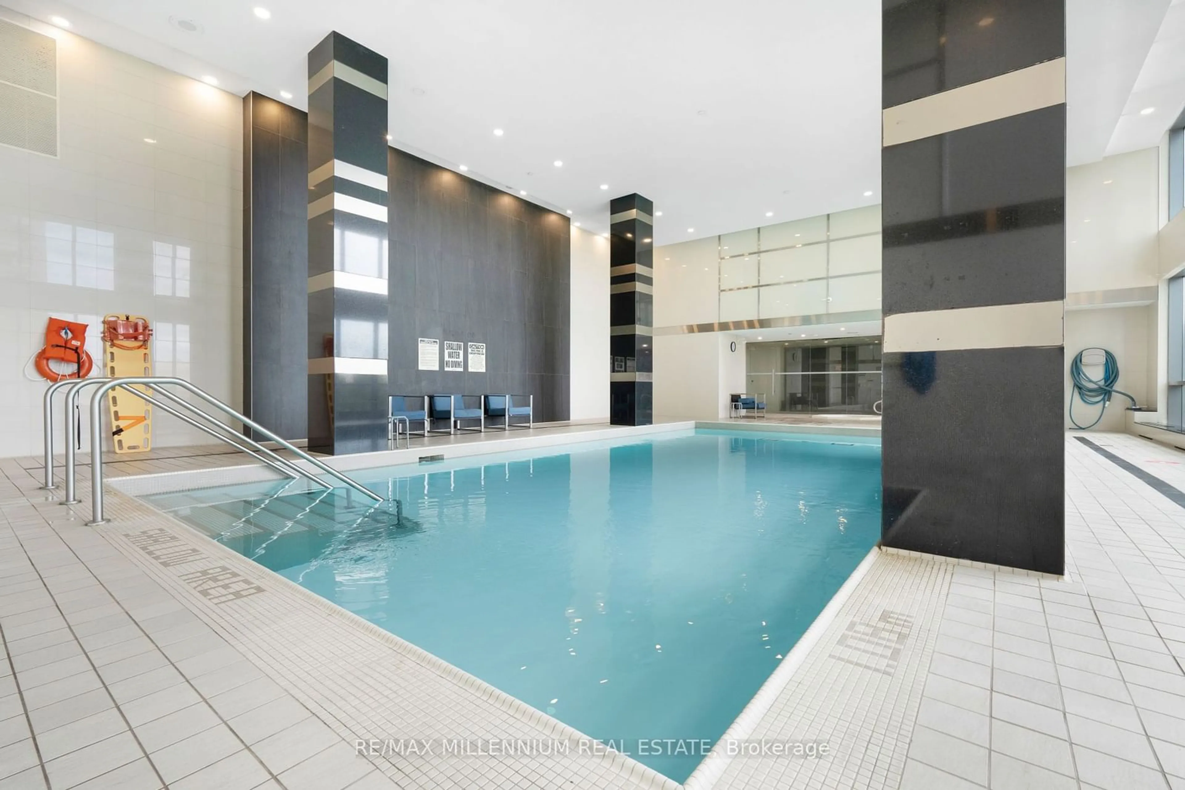 Indoor or outdoor pool for 205 Sherway Gardens Rd #2404, Toronto Ontario M9C 0A5