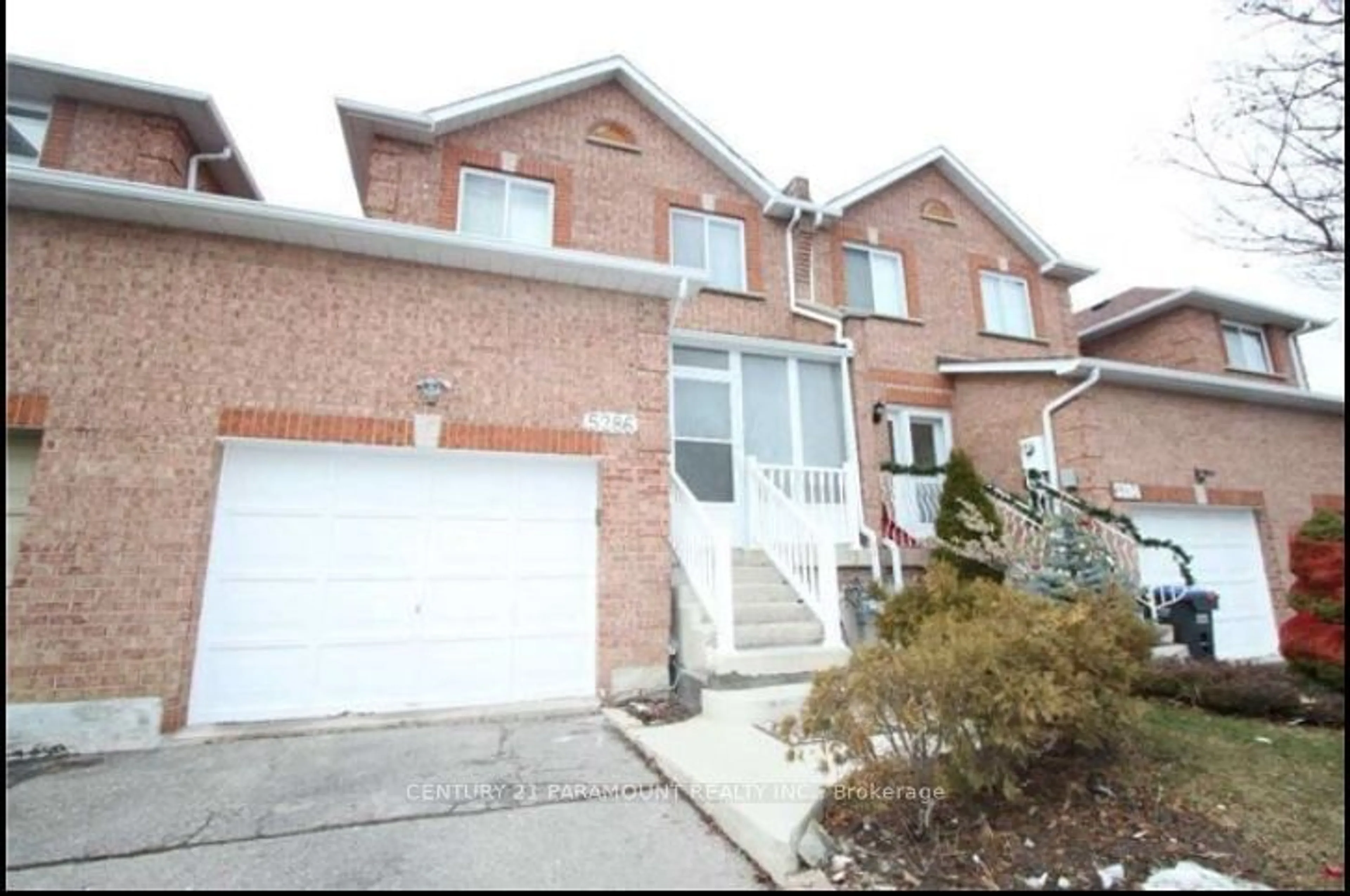 A pic from exterior of the house or condo for 5286 Longhouse Cres, Mississauga Ontario L5R 3S4