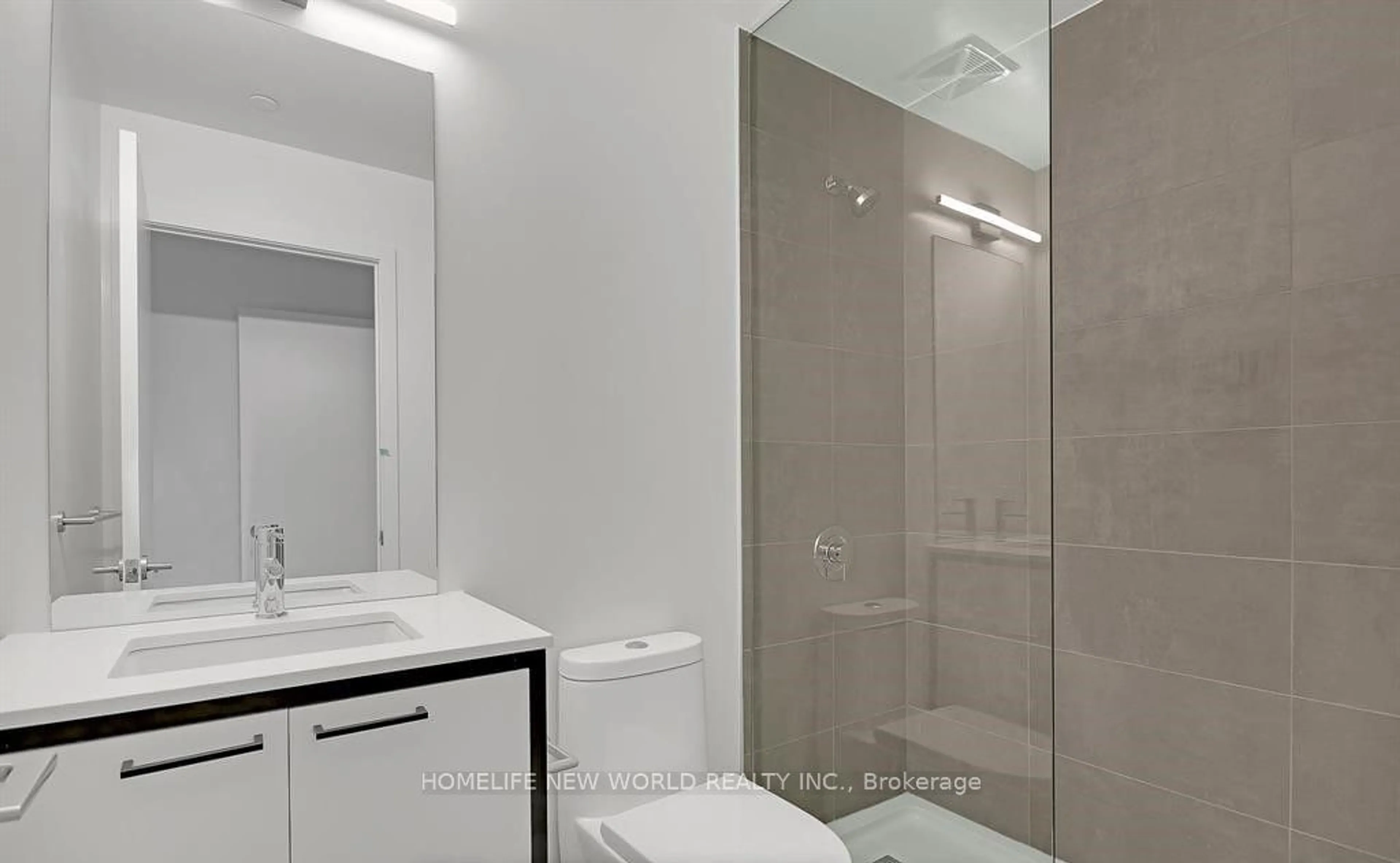 Standard bathroom for 1808 St Clair Ave #507, Toronto Ontario M6N 0C1