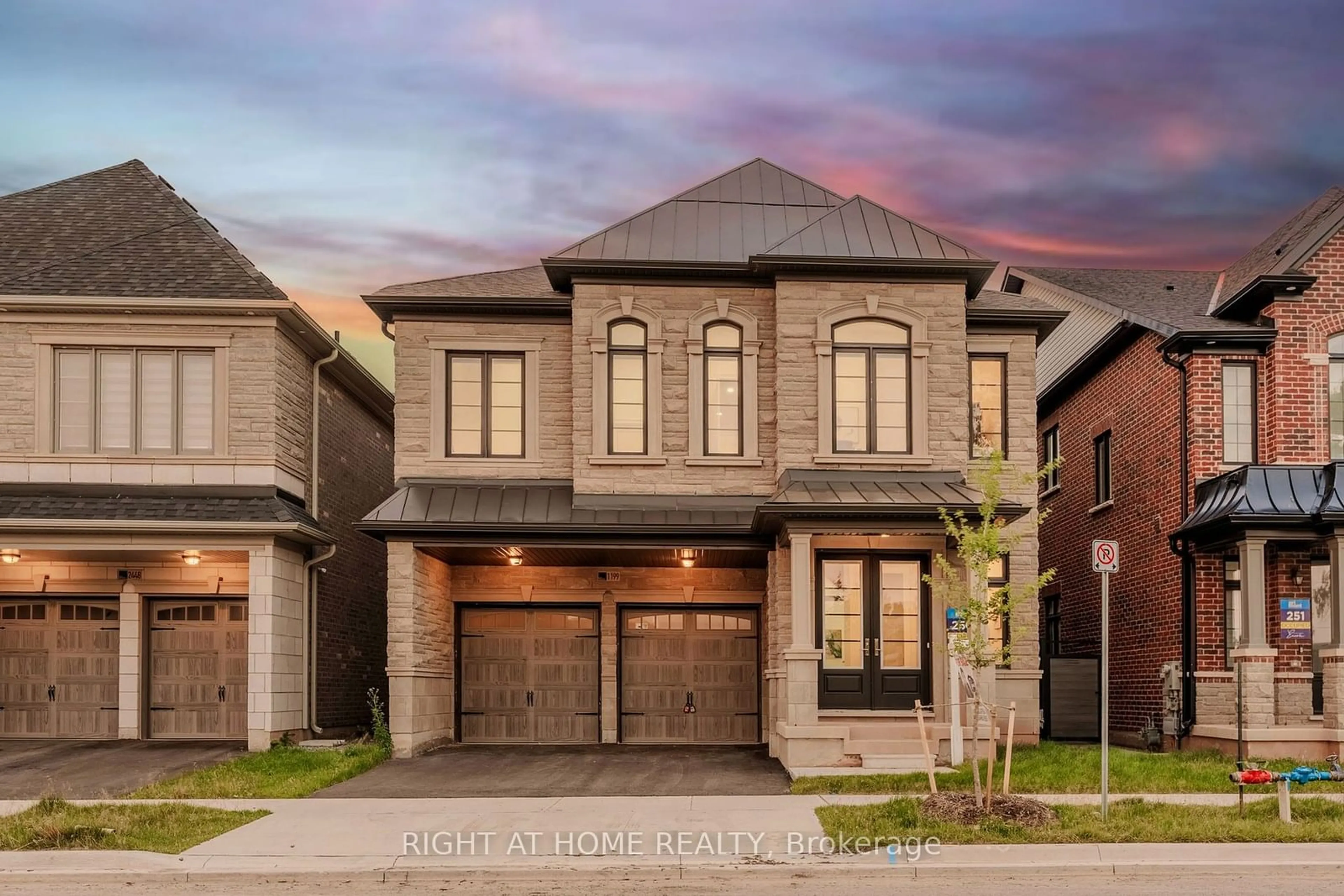 Home with brick exterior material for 1199 QUEENS PLATE Rd, Oakville Ontario L6M 5M4