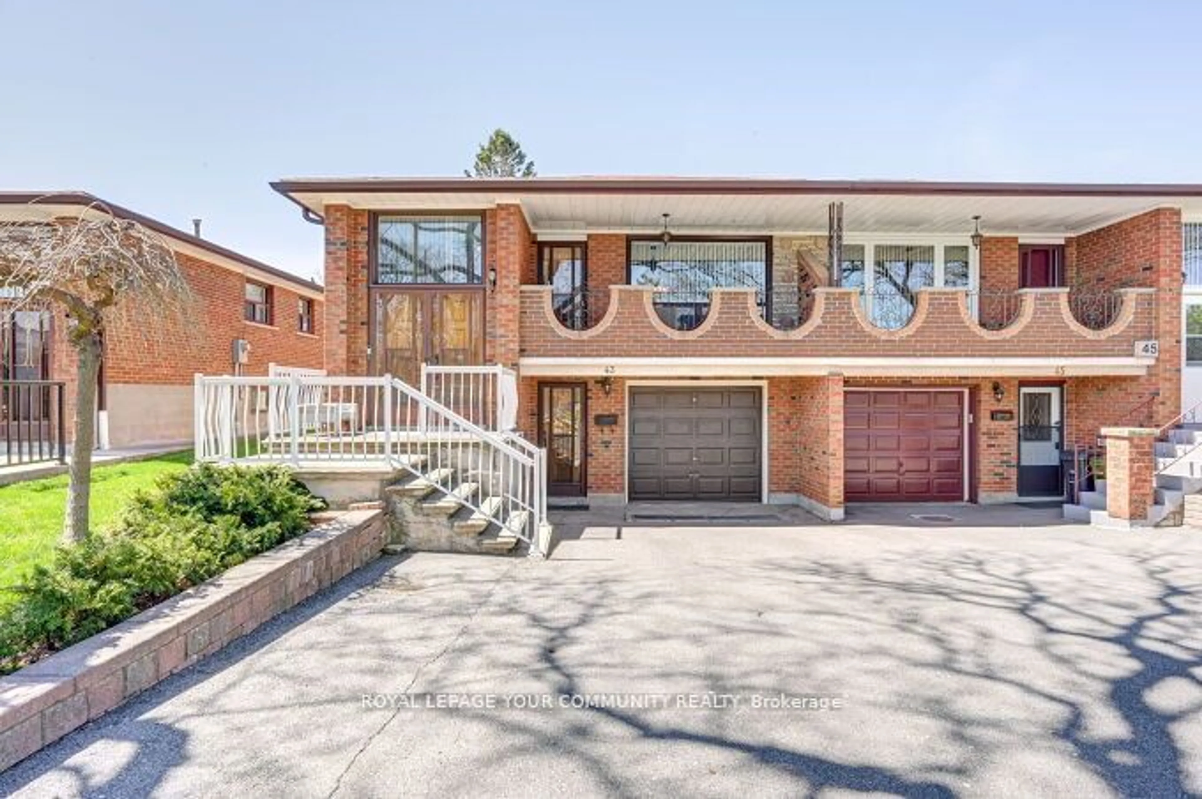 Home with brick exterior material for 43 Starview Dr, Toronto Ontario M9M 1K7