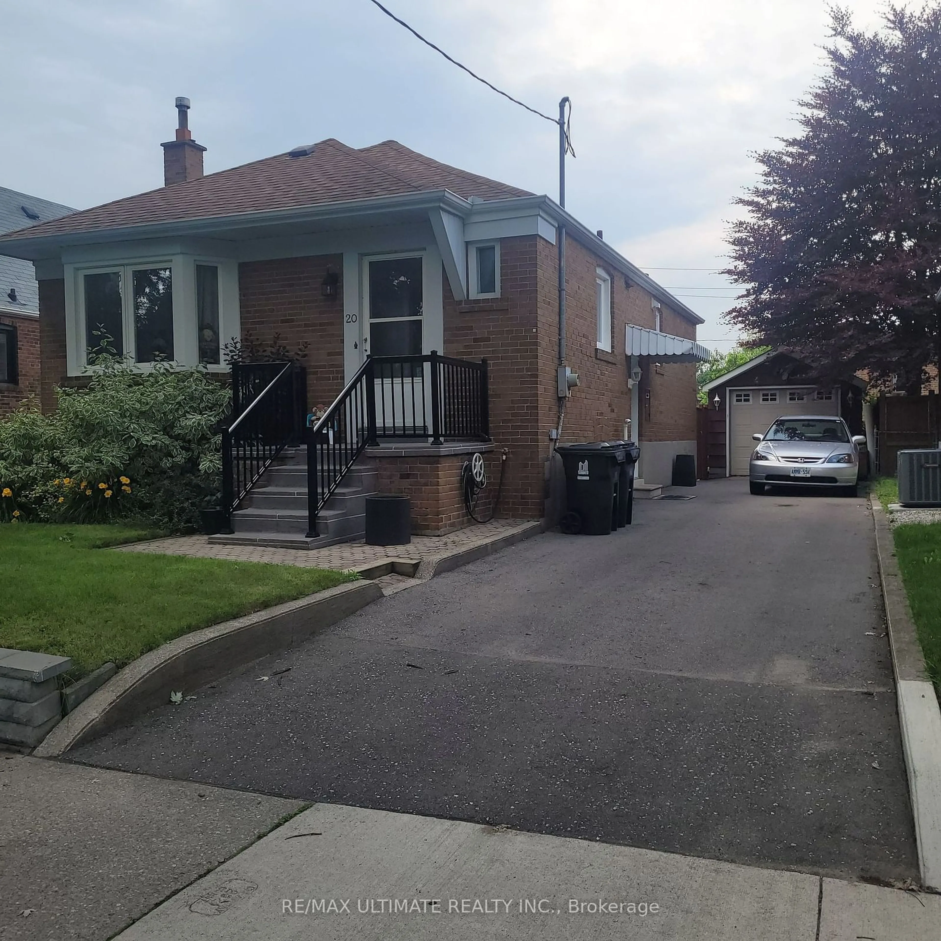 Frontside or backside of a home for 20 Boyd Ave, Toronto Ontario M9N 2C7