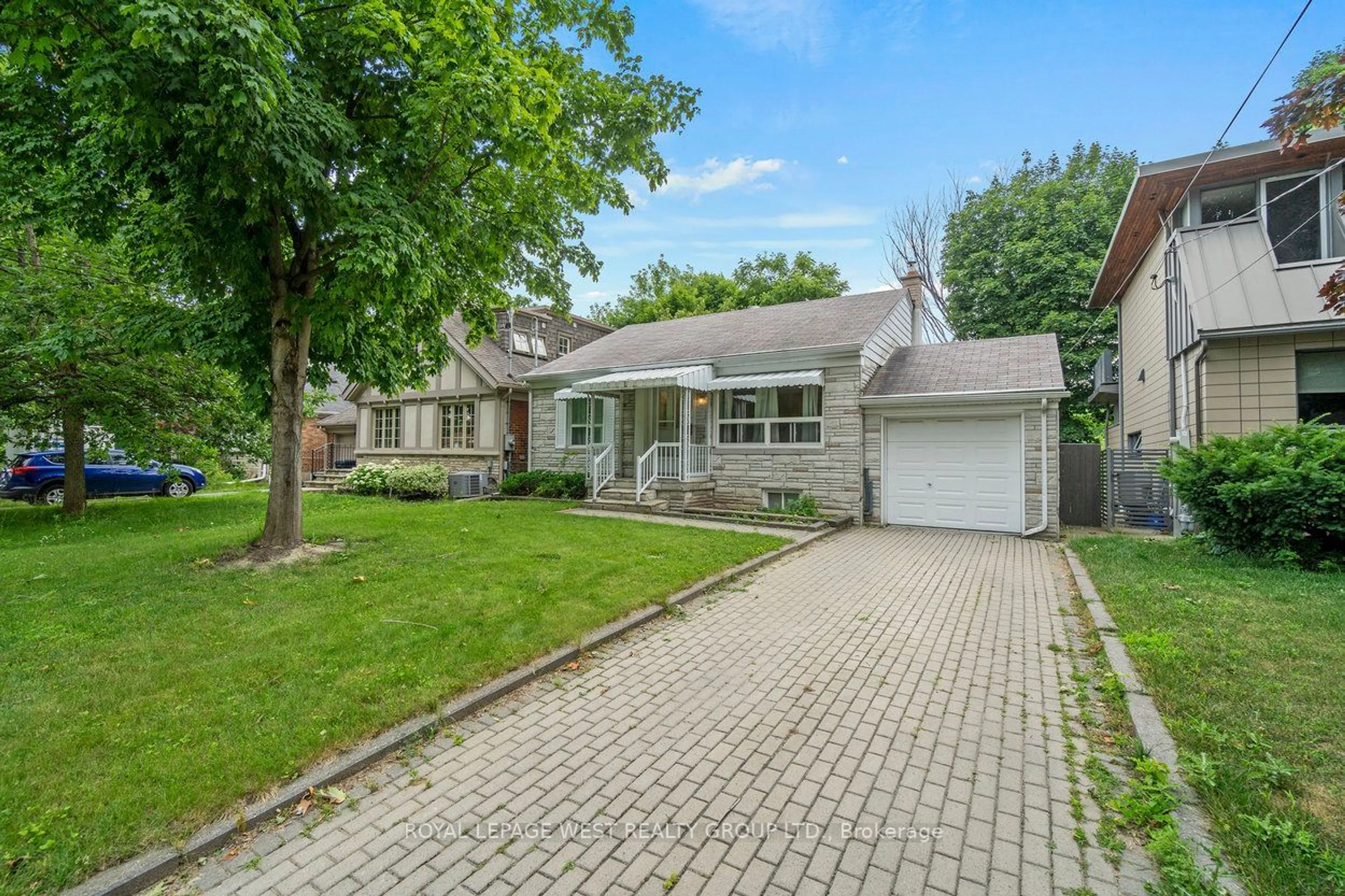 Frontside or backside of a home for 22 Beaucourt Rd, Toronto Ontario M8Y 3G2