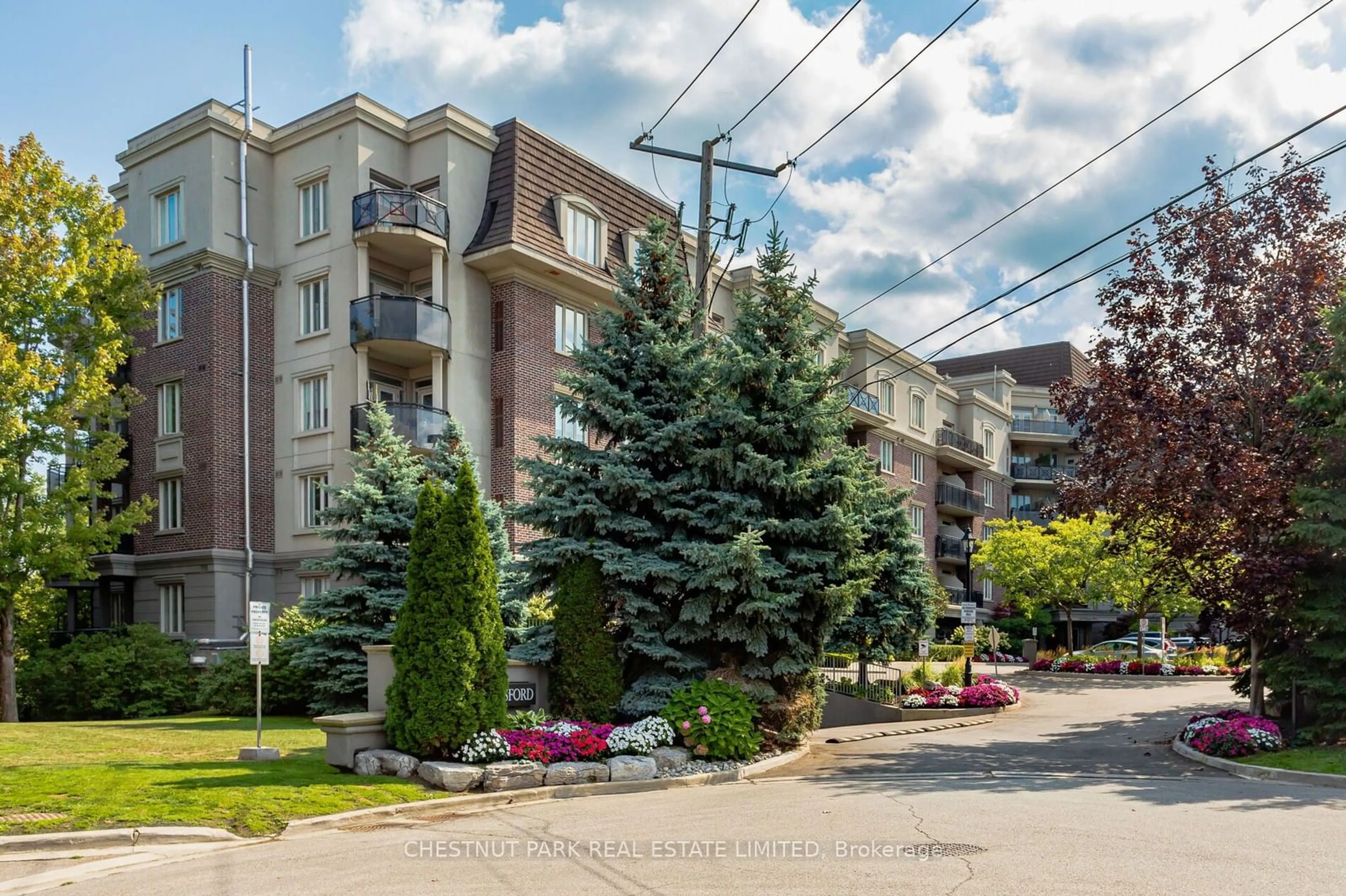 A pic from exterior of the house or condo for 245 Dalesford Rd #212, Toronto Ontario M8Y 4H7