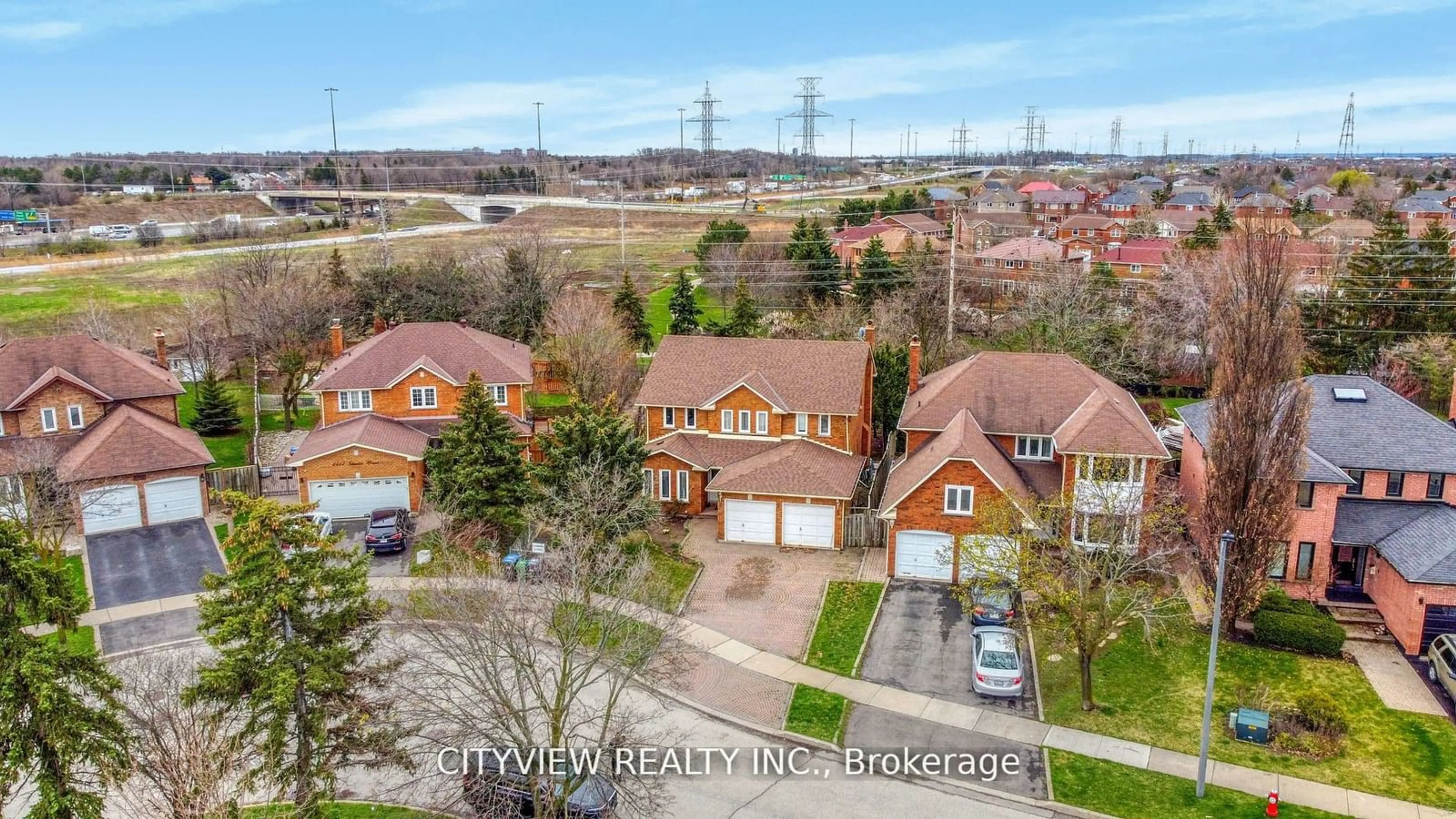 Frontside or backside of a home for 4448 Idlewilde Cres, Mississauga Ontario L5M 4E3