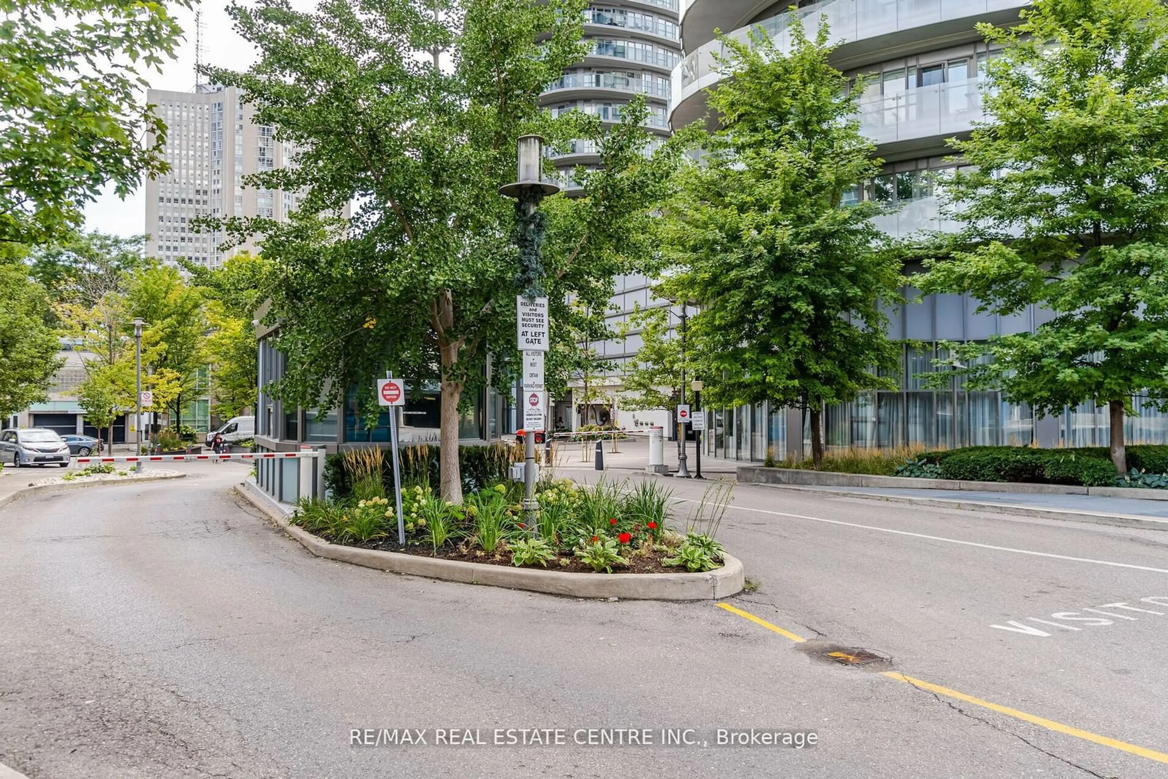 Street view for 50 Absolute Ave #1310, Mississauga Ontario L4Z 0A8