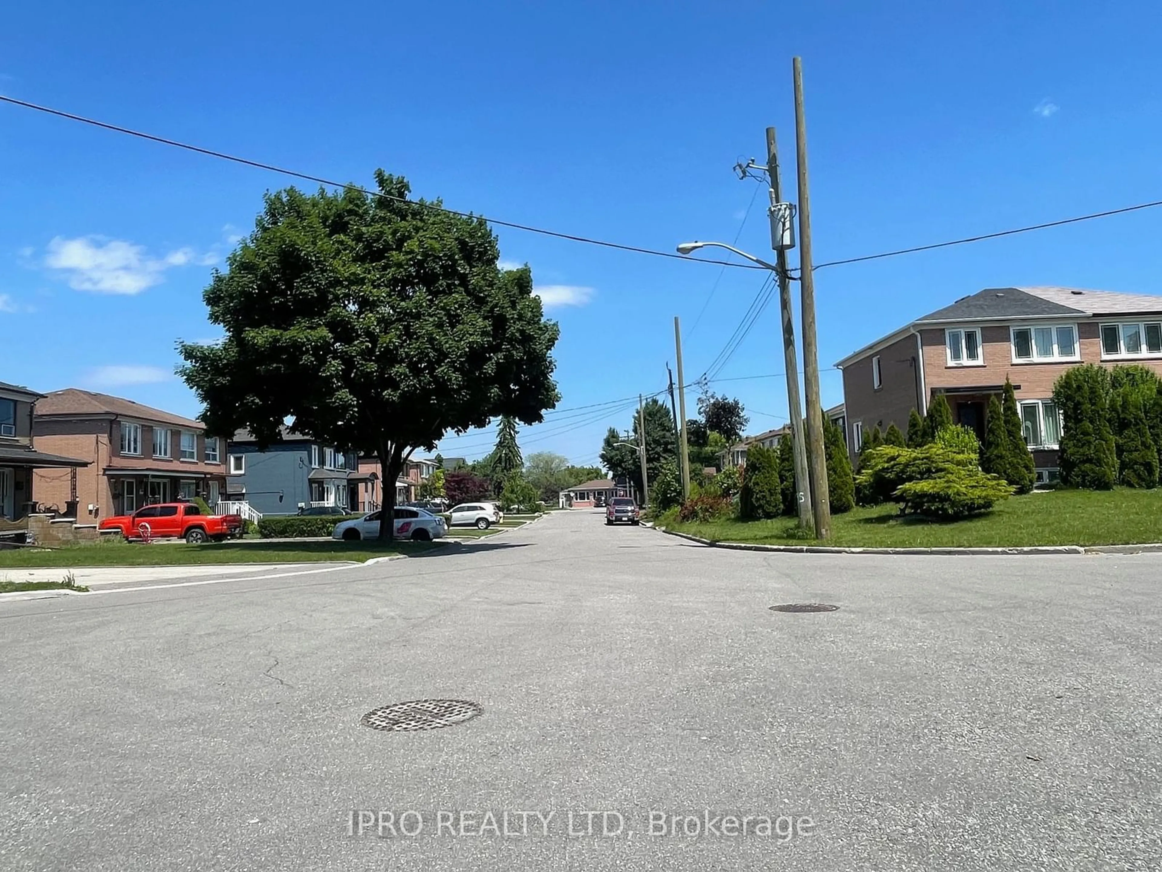 Street view for 14 Brigham Crt, Toronto Ontario X9W 1T8