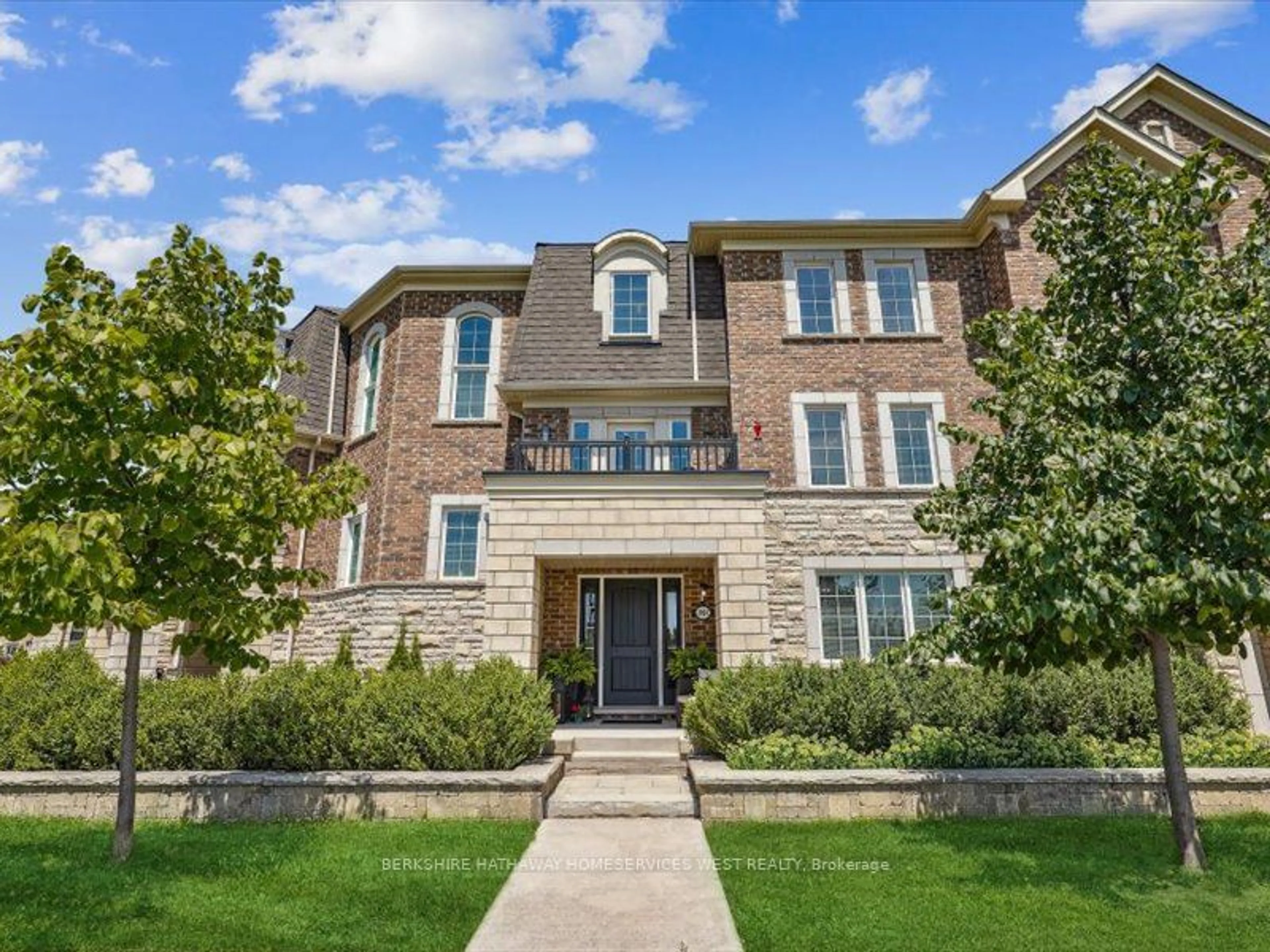 A pic from exterior of the house or condo for 3045 George Savage Ave #3, Oakville Ontario L6M 0Y8
