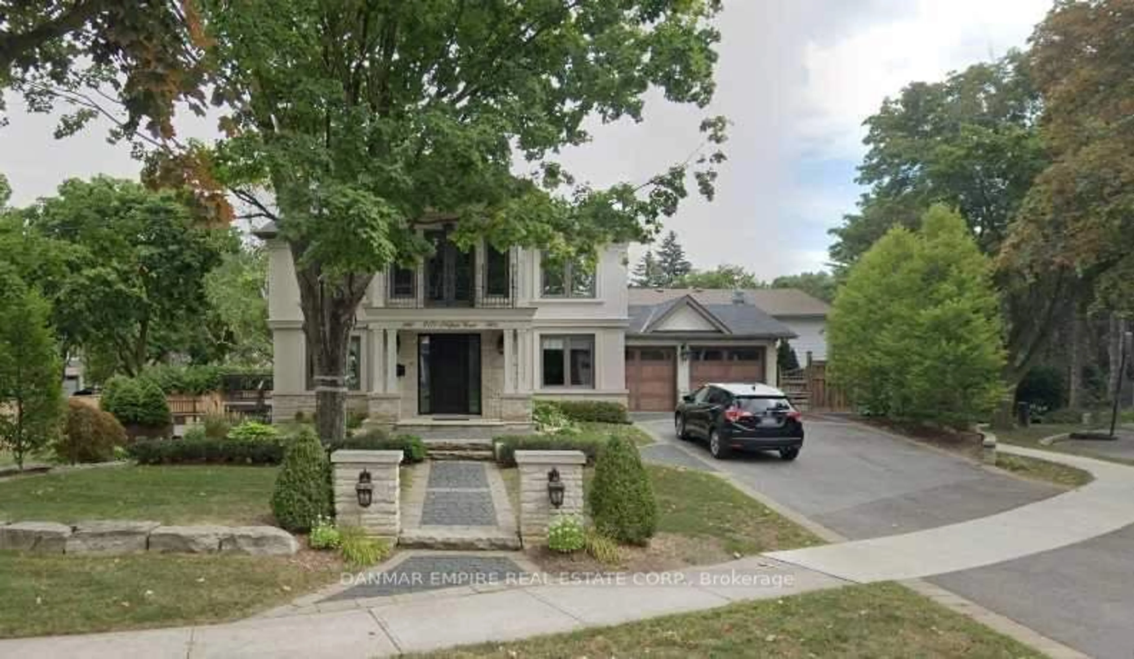 Frontside or backside of a home for 2171 Hillfield Crt, Mississauga Ontario L5B 1Y2
