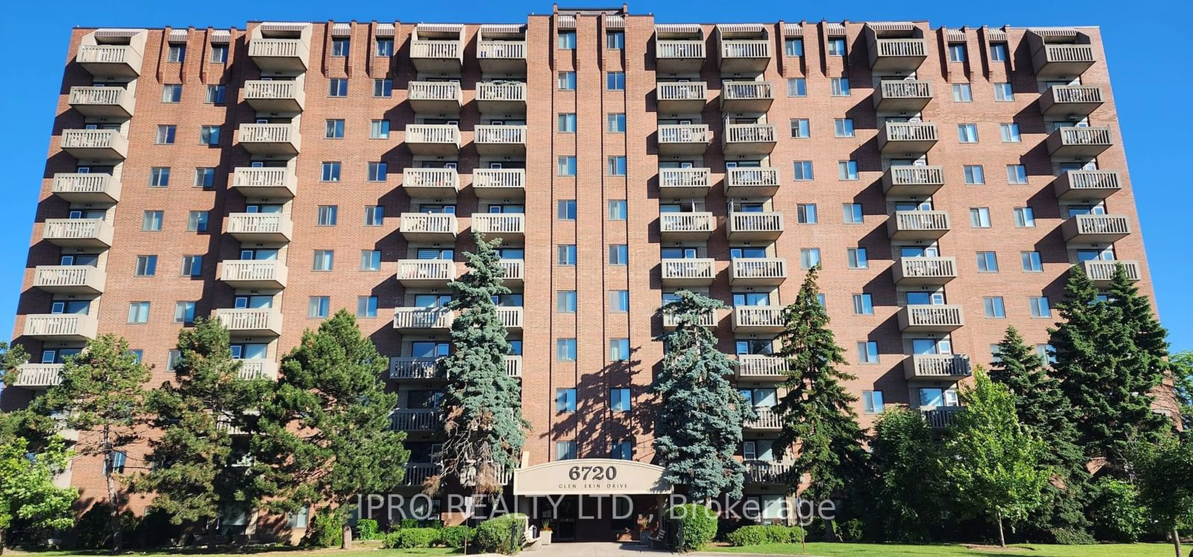 A pic from exterior of the house or condo for 6720 Glen Erin Dr #212, Mississauga Ontario L5N 3K8