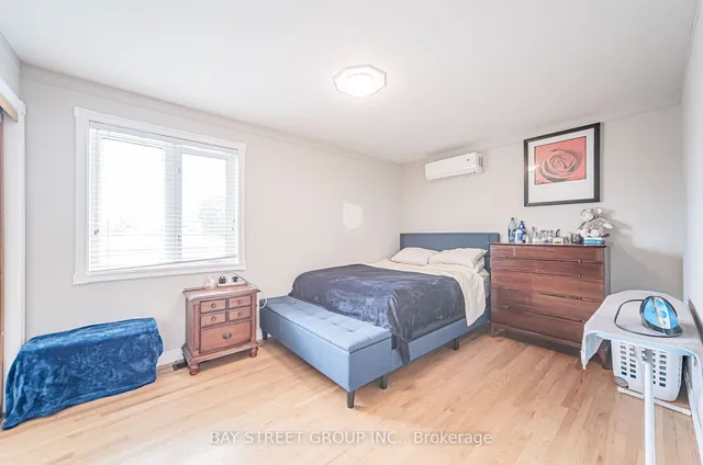 Additional property image - 240 Pellatt Ave