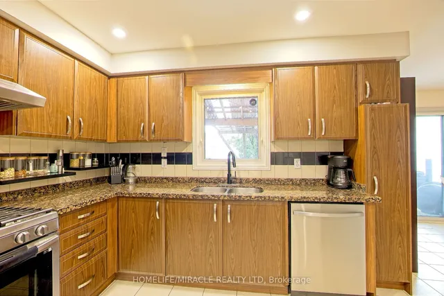Additional property image - 157 Cinrickbar Dr