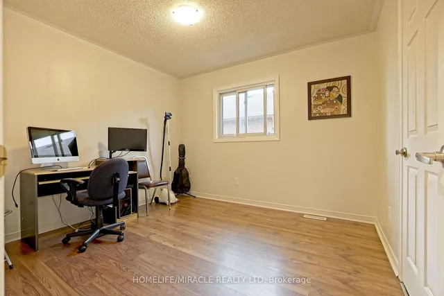 Additional property image - 157 Cinrickbar Dr