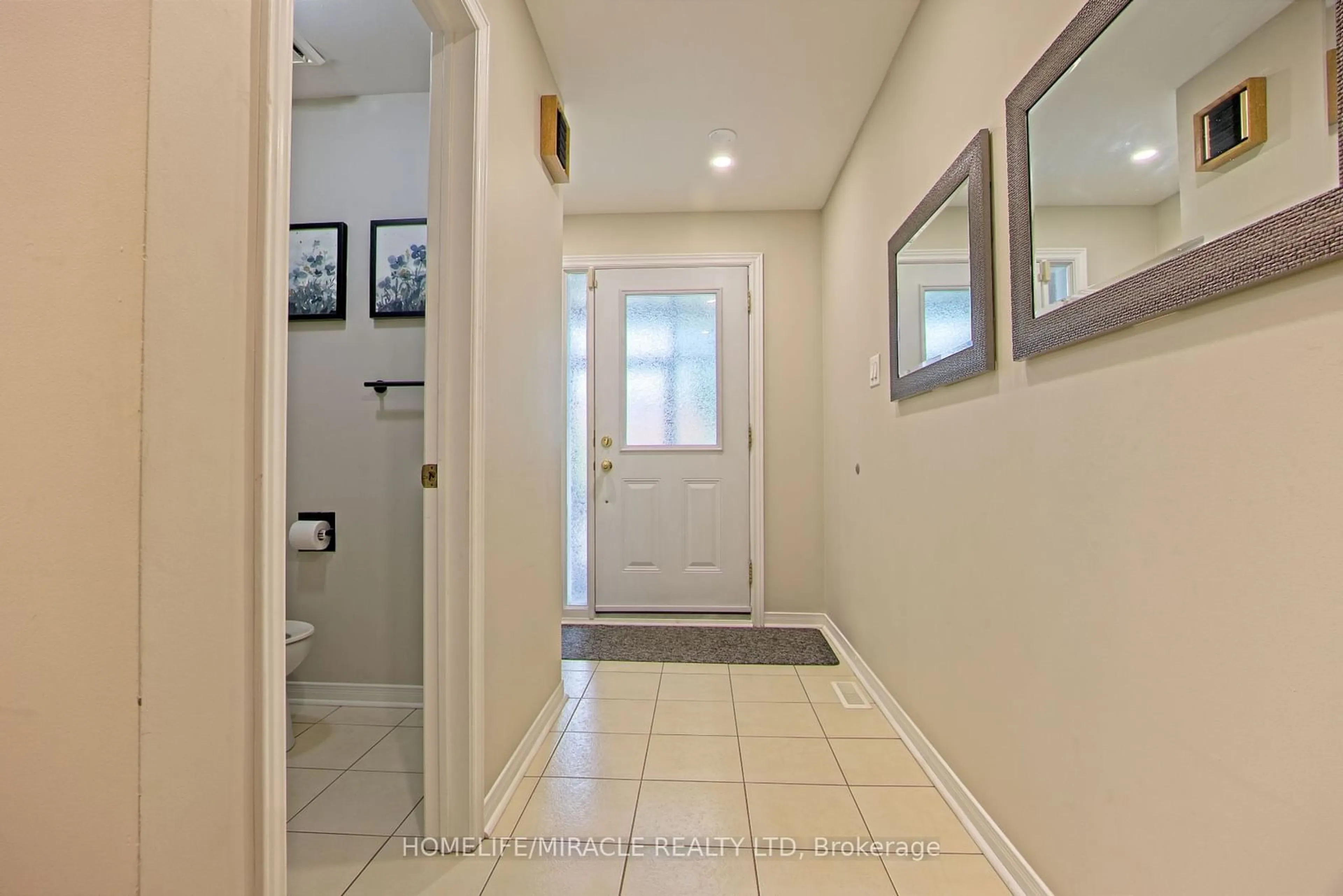 Indoor entryway for 157 Cinrickbar Dr, Toronto Ontario M9W 6W8