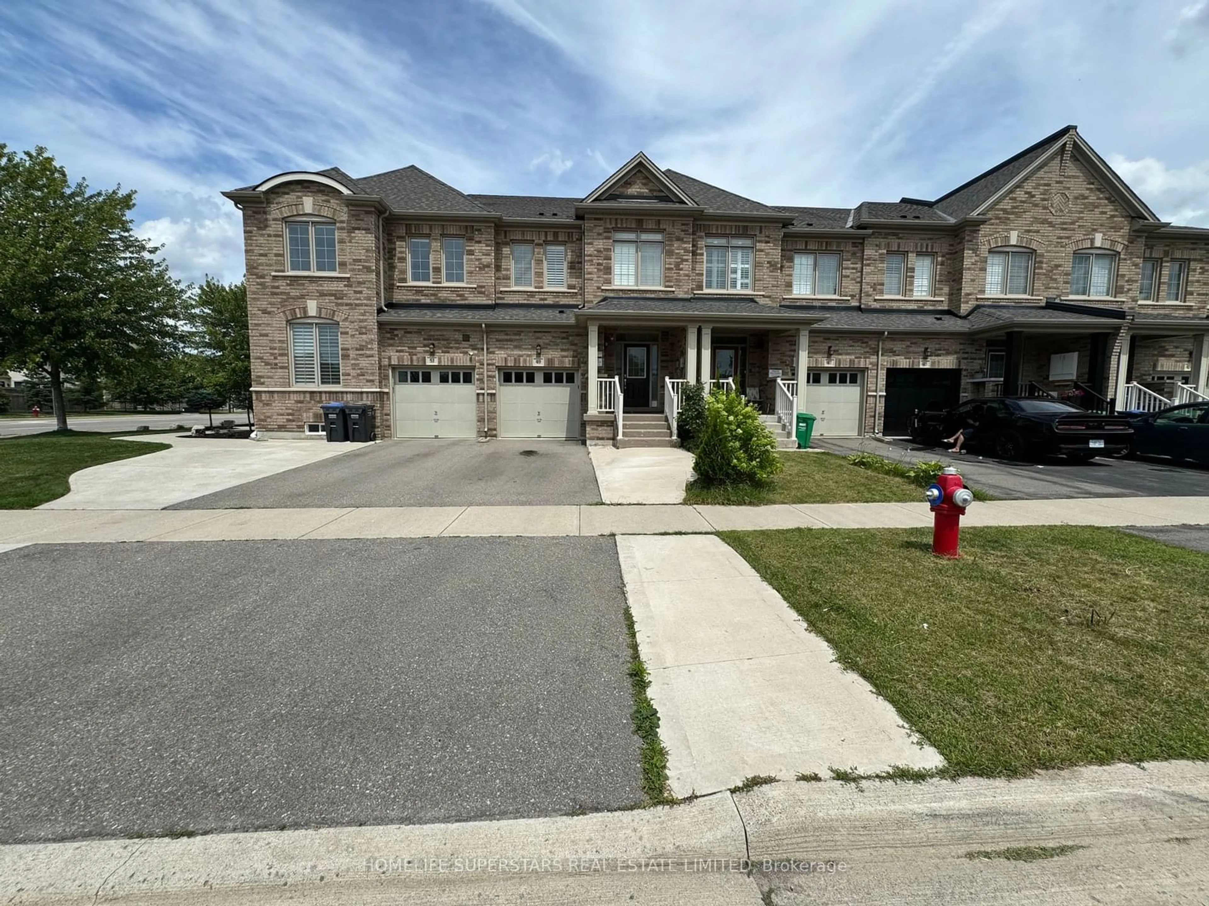A pic from exterior of the house or condo for 49 Lady Evelyn Cres, Brampton Ontario L6Y 6C6