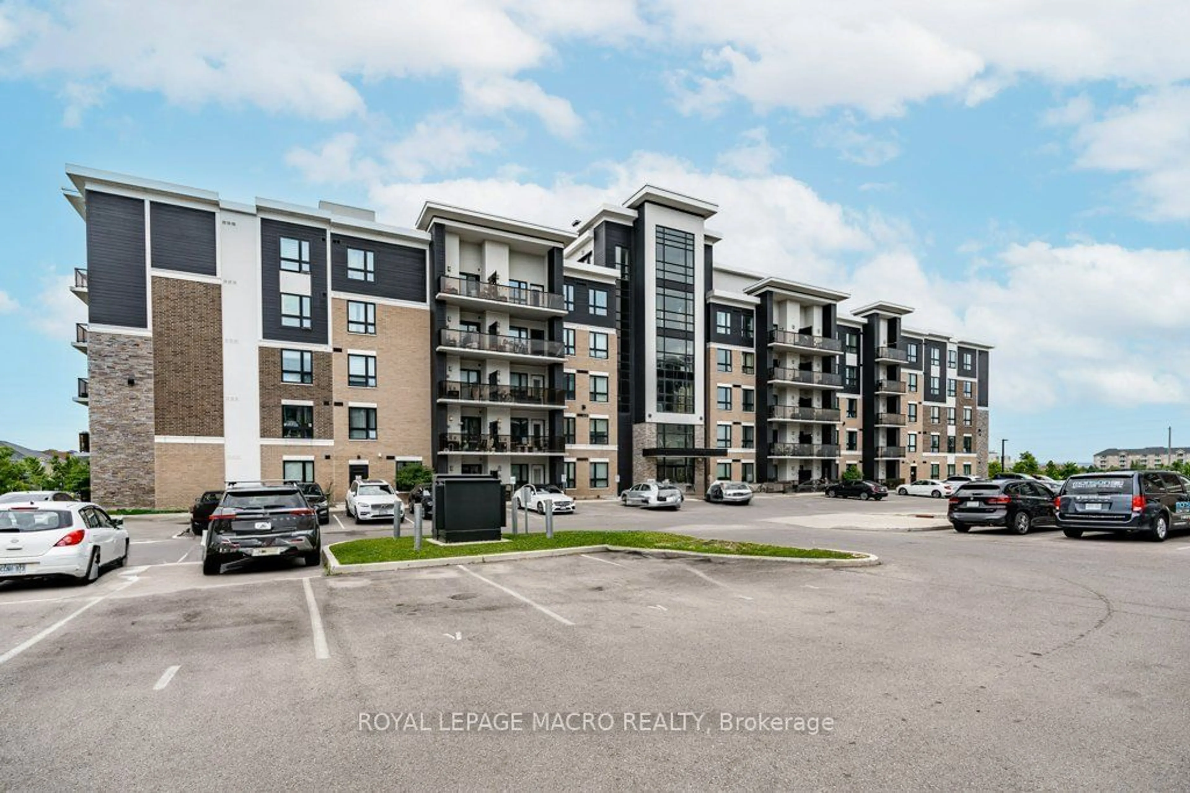 A pic from exterior of the house or condo for 620 Sauve St #315, Milton Ontario L9T 9A5