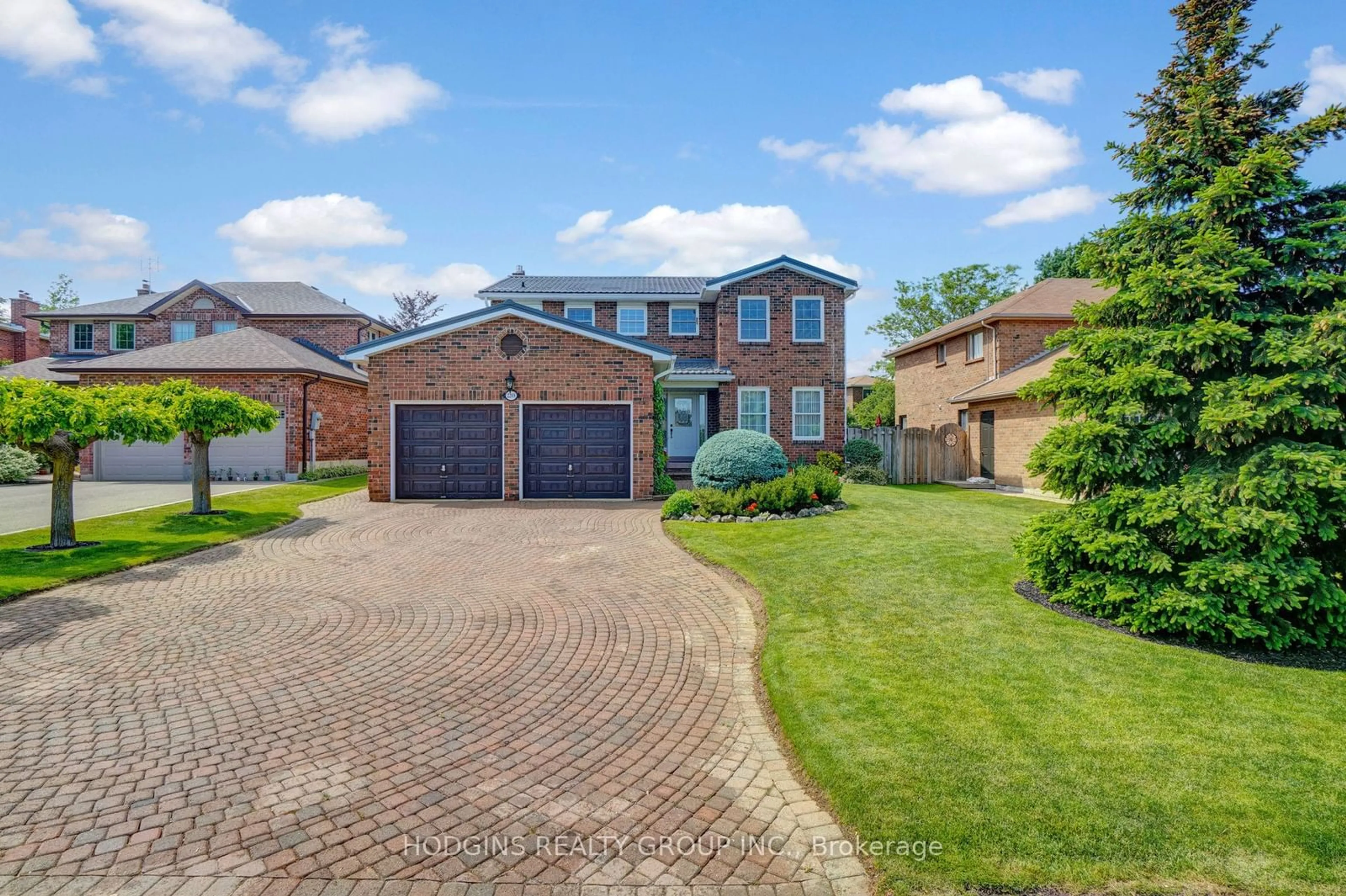 Frontside or backside of a home for 2289 Beejay Crt, Mississauga Ontario L5M 2N6