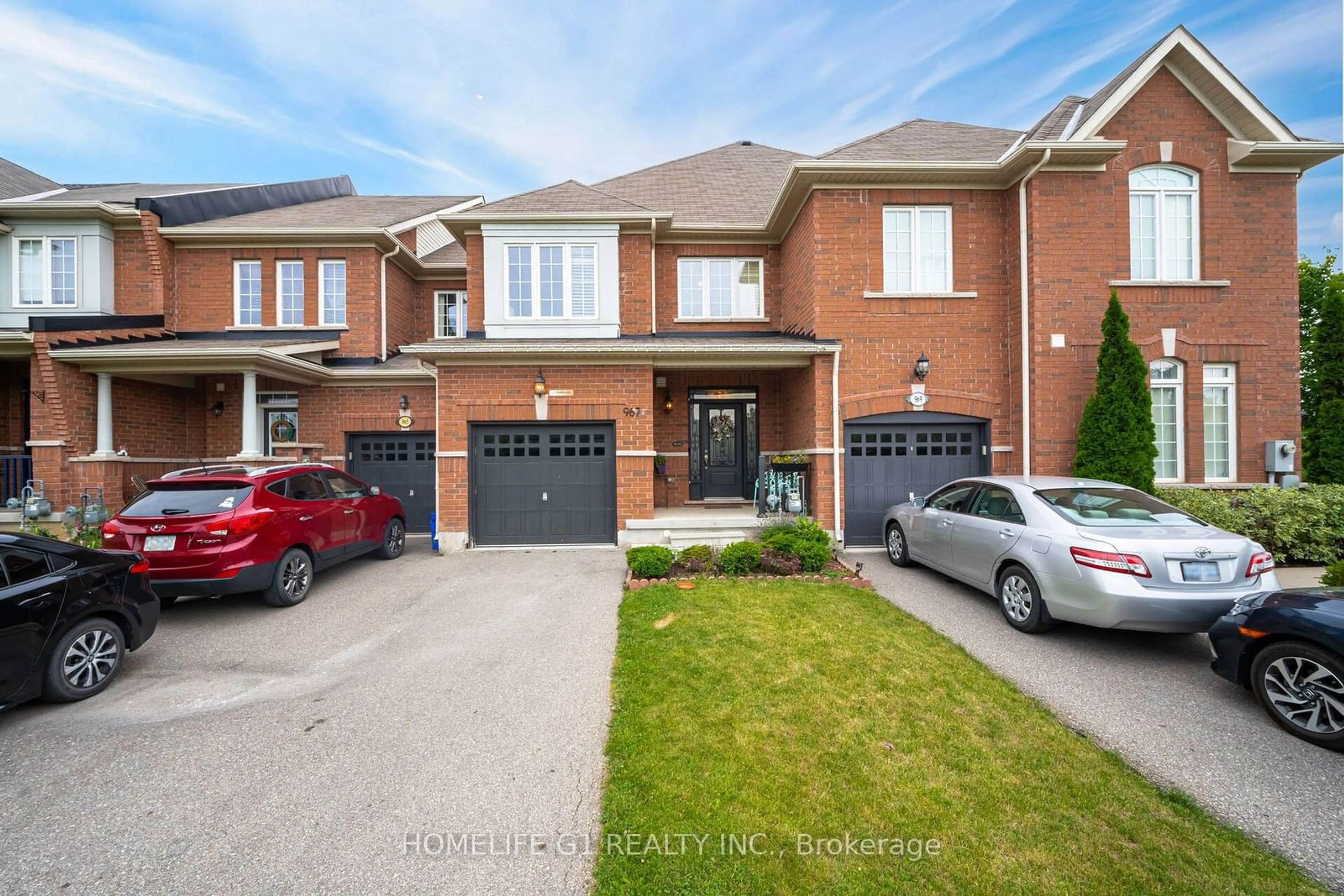 Home with brick exterior material for 967 Transom Cres, Milton Ontario L9T 8J3