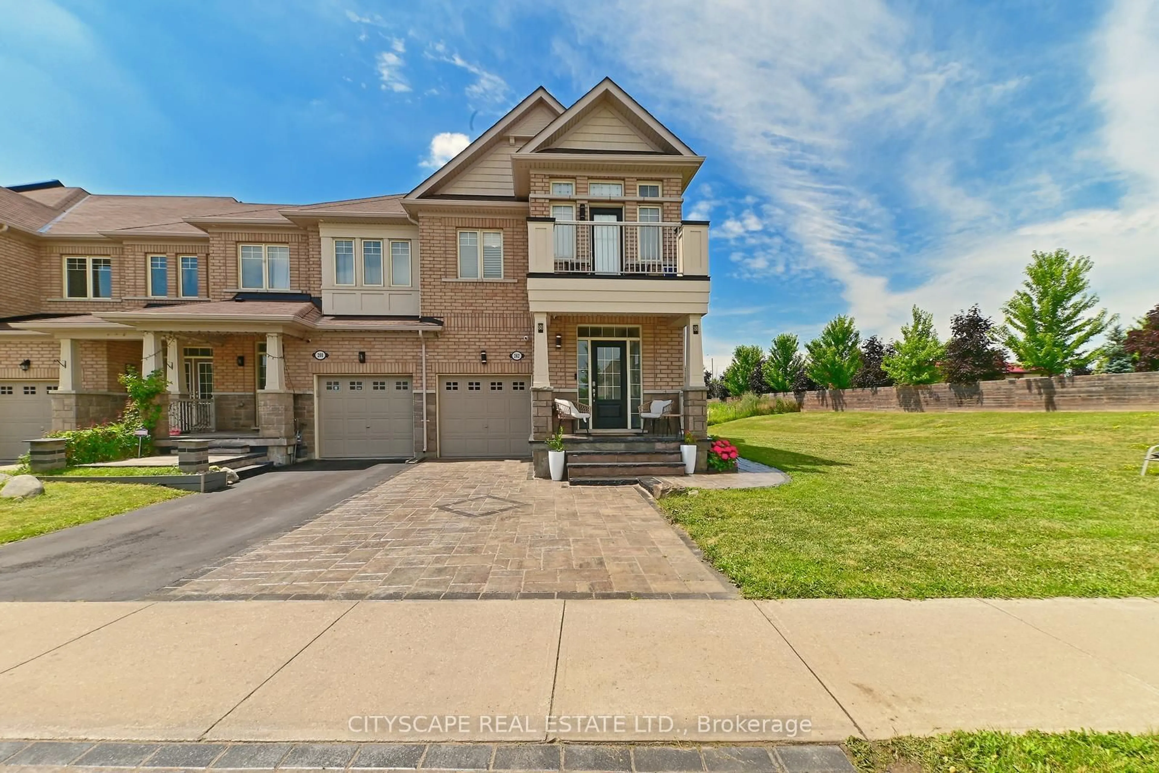 Home with brick exterior material for 262 Sky Harbour Dr, Brampton Ontario L6Y 2Z5