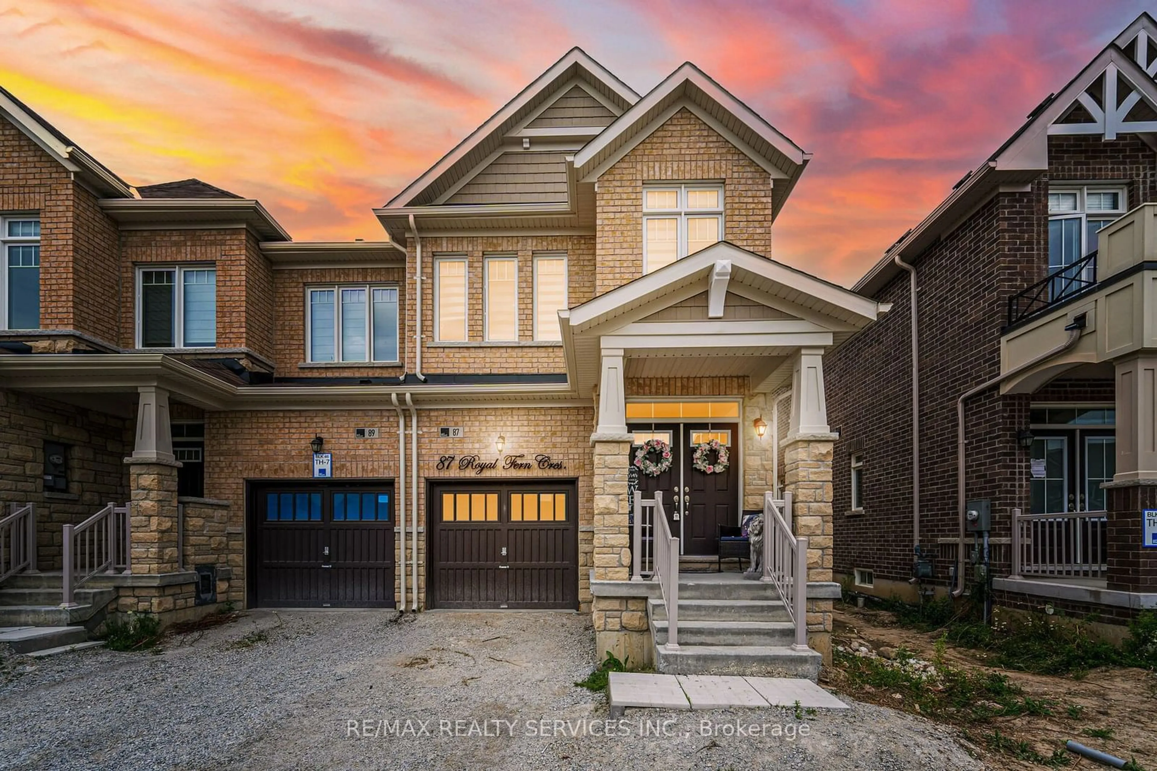 Home with brick exterior material for 87 Royal Fern Cres, Caledon Ontario L7C 4G9