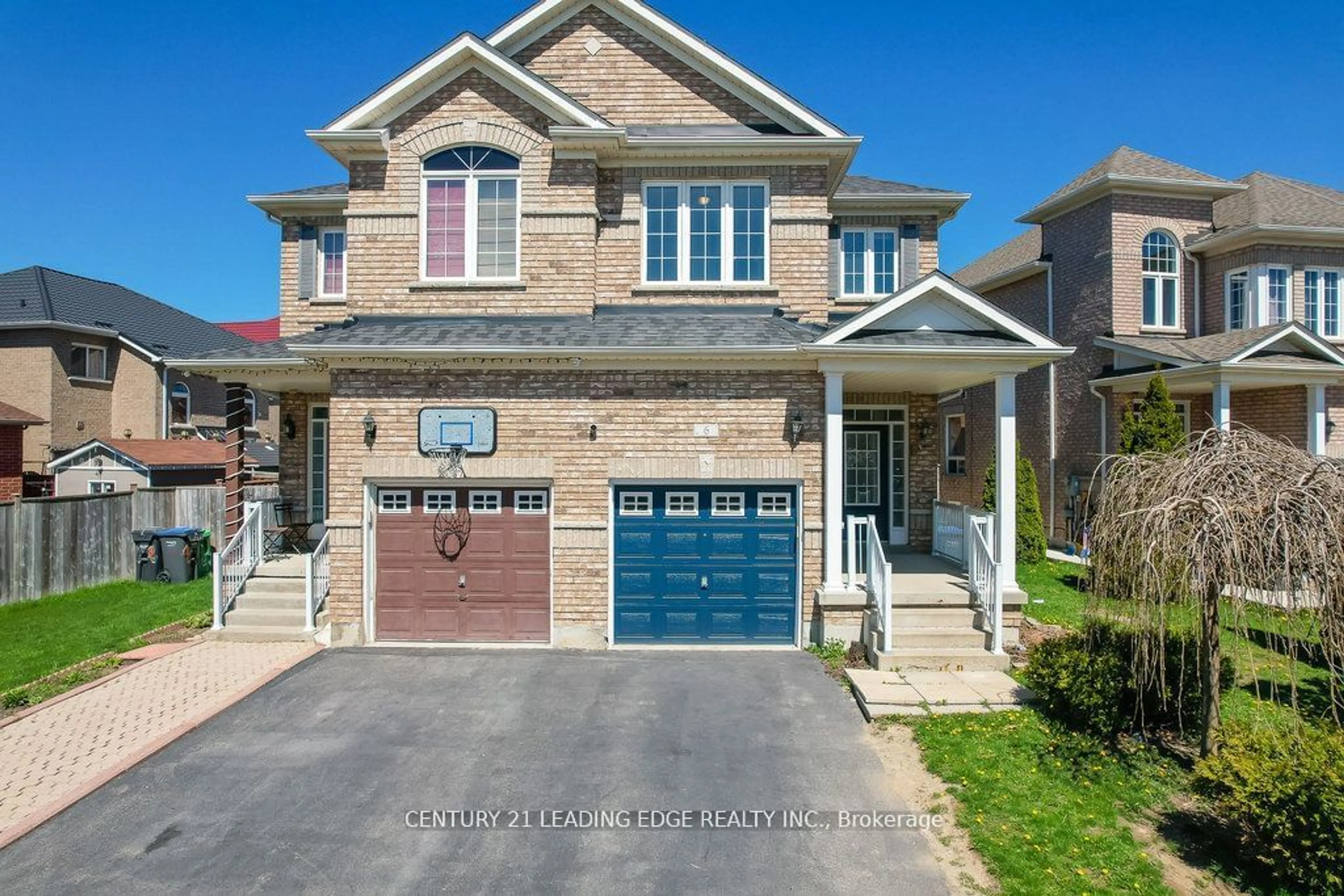 Home with brick exterior material for 6 Calm Waters Cres, Brampton Ontario L6V 4R9