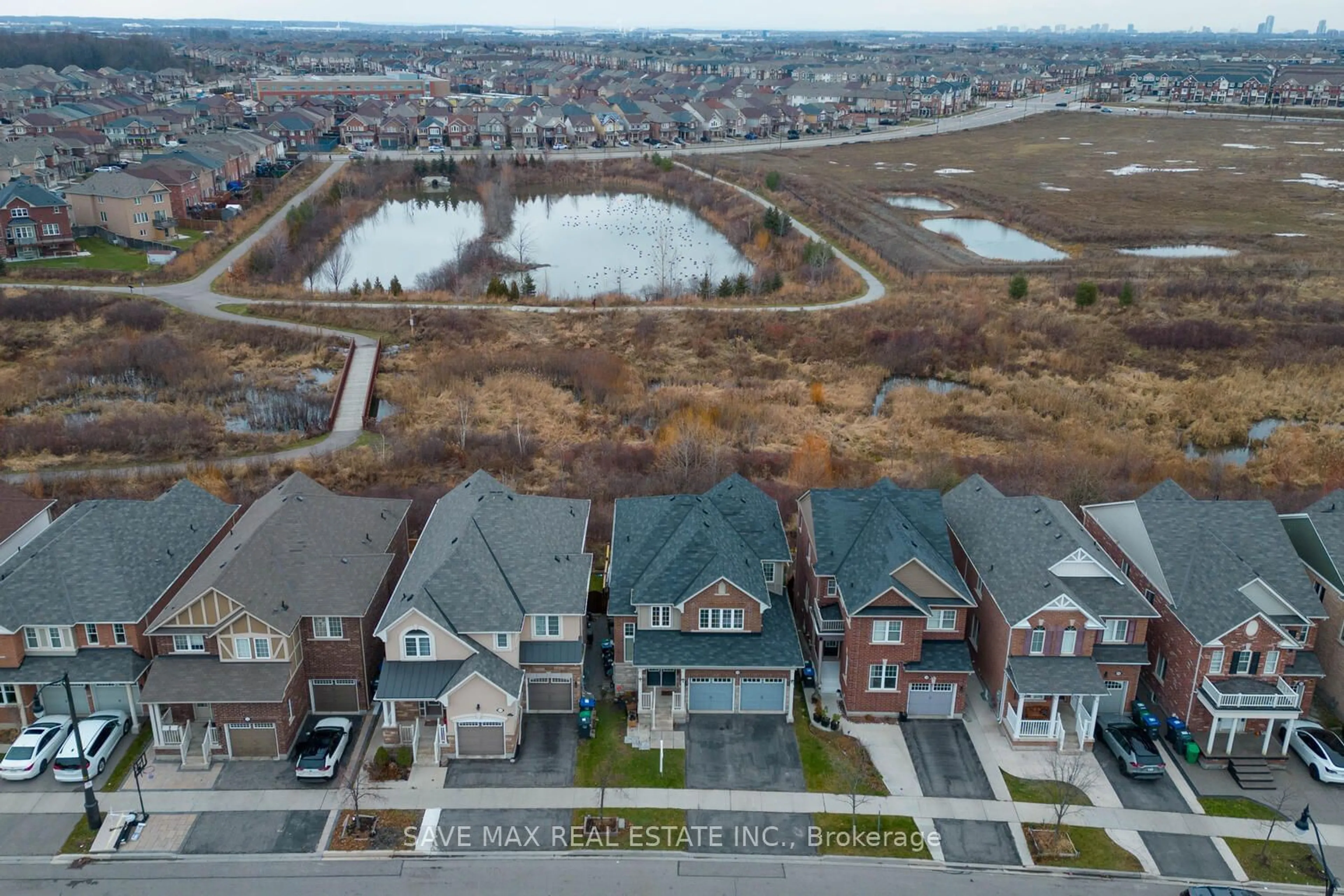 Lakeview for 116 Tysonville Circ, Brampton Ontario L7A 0B5