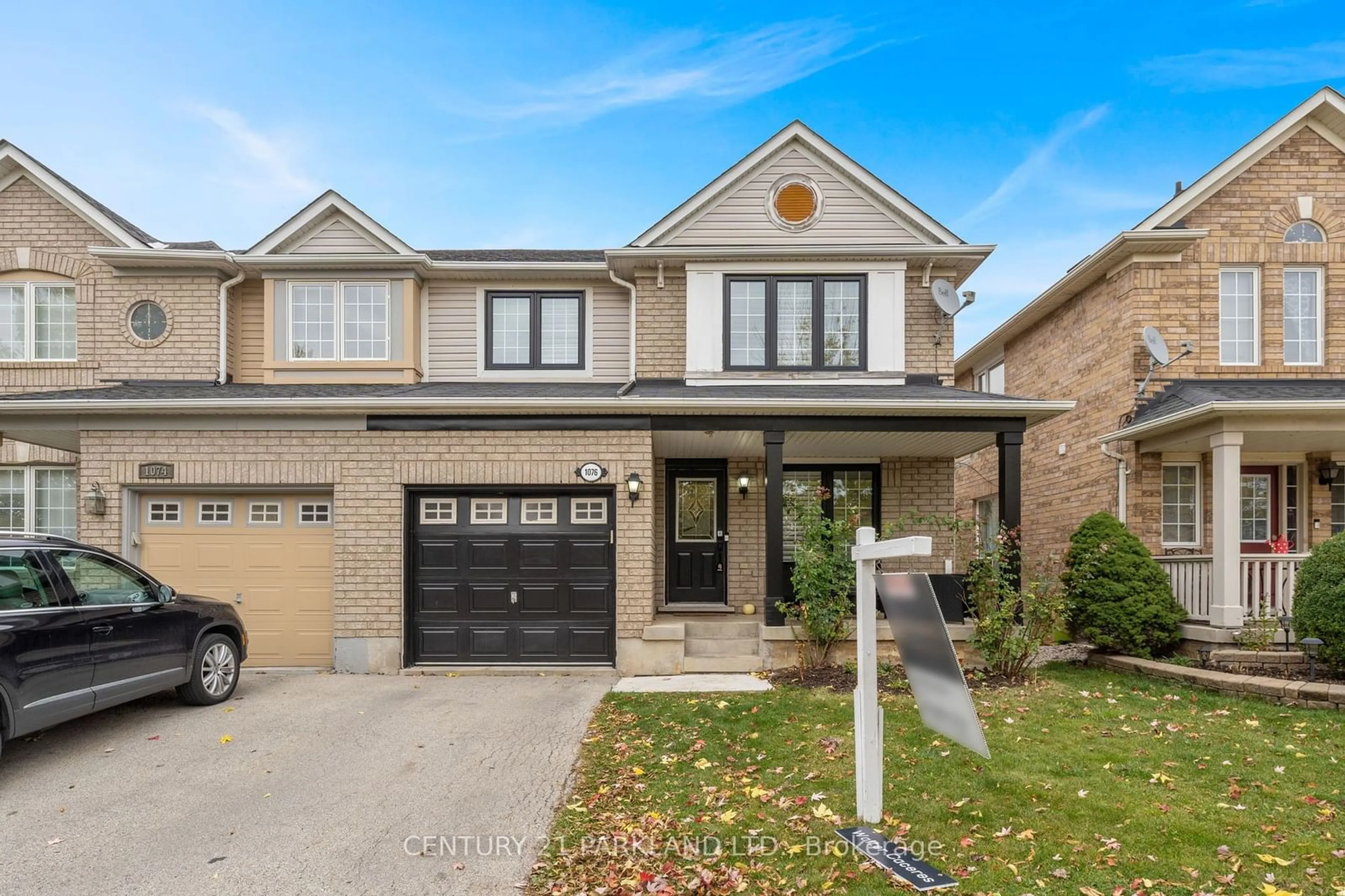 Home with brick exterior material for 1076 Wallbrook Cres, Milton Ontario L9T 5W4