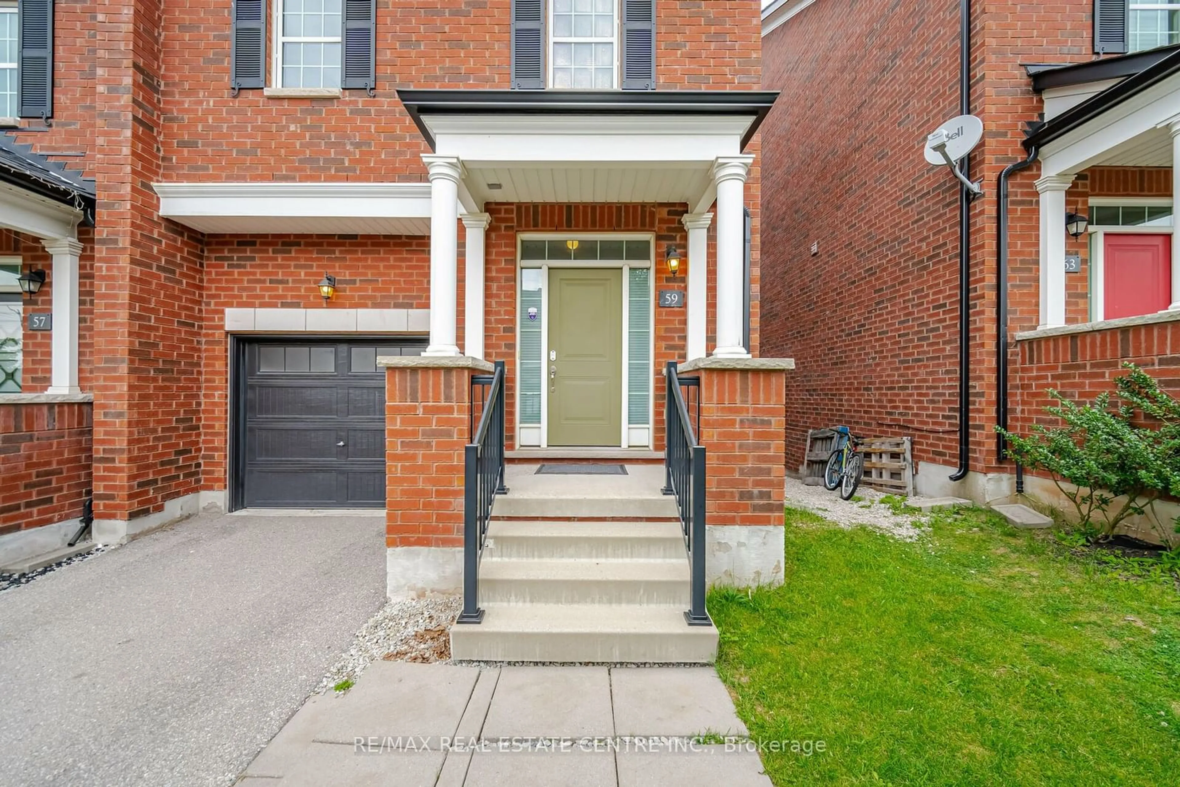 Home with brick exterior material for 59 Henry Cres, Milton Ontario L9T 9A4